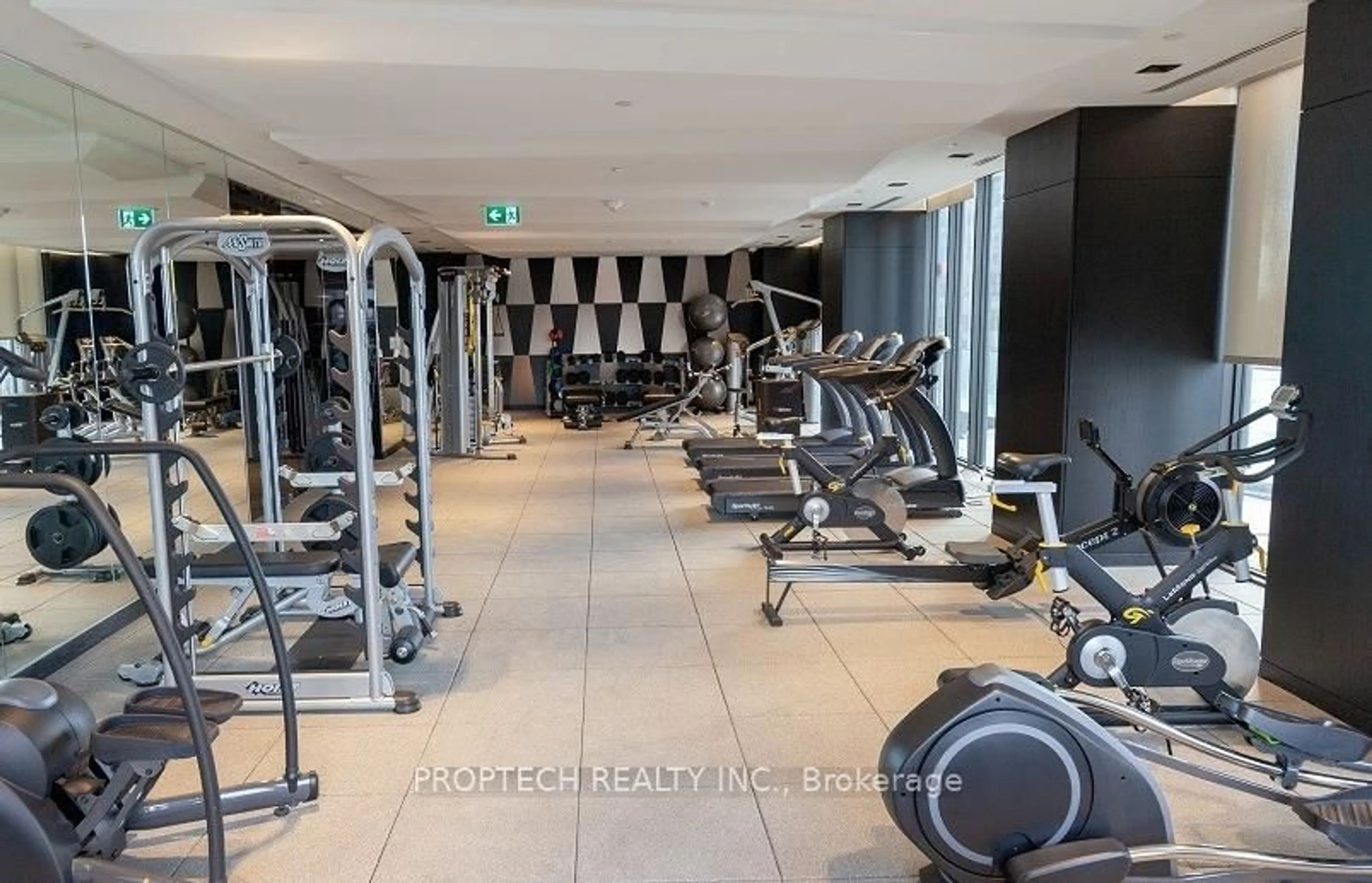 Gym or fitness room for 8 Eglinton Ave #2002, Toronto Ontario M4P 0C1