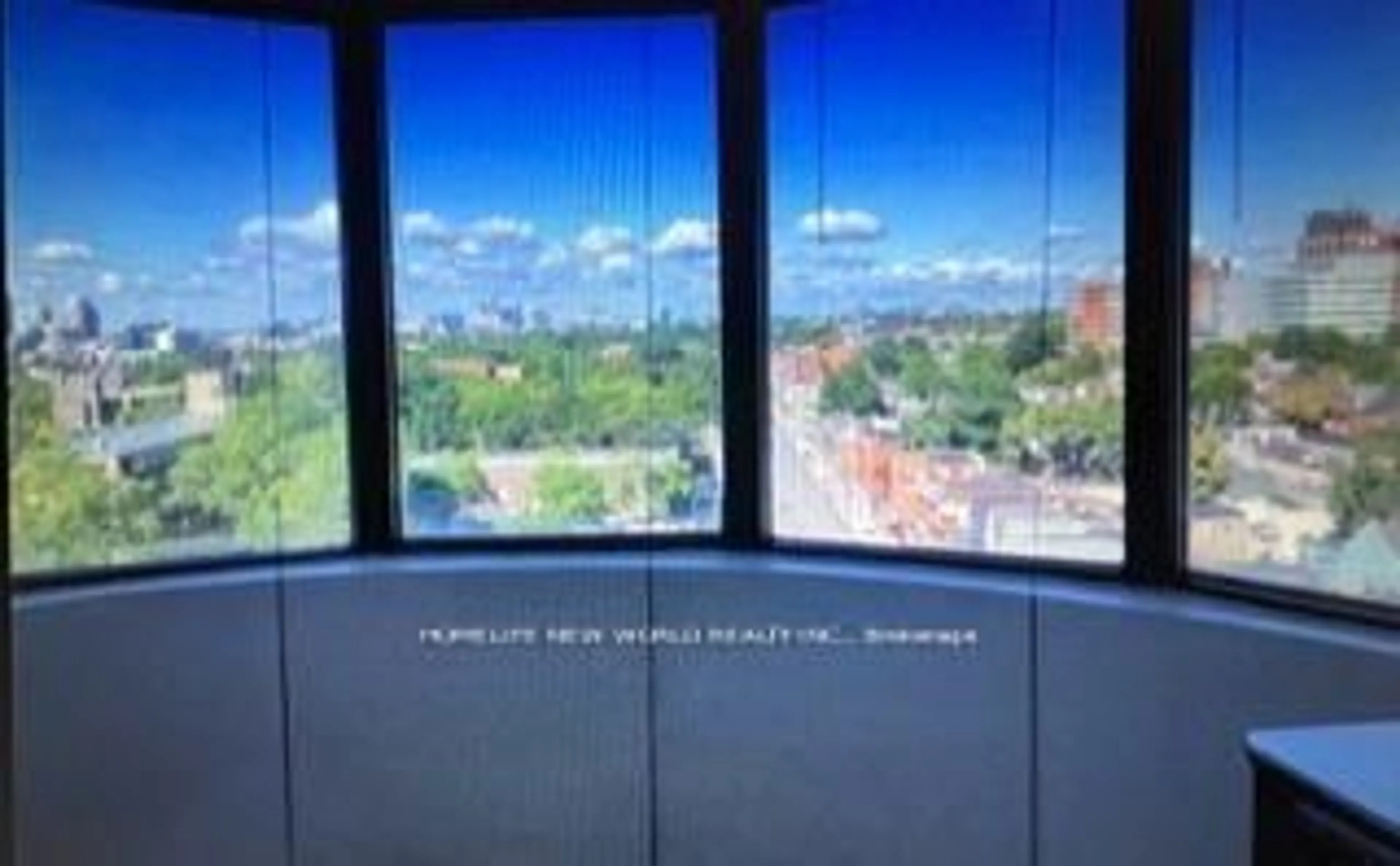 A pic of a room for 519 Dundas St #1001, Toronto Ontario M5T 1H2