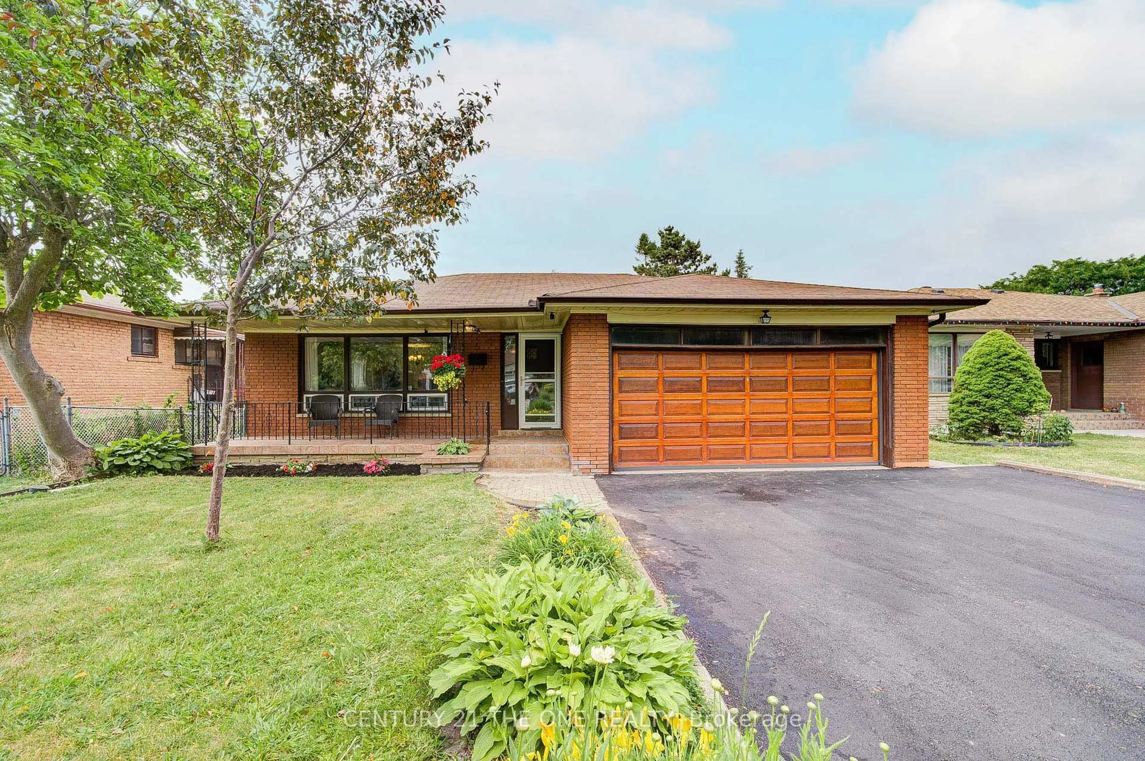 Home with brick exterior material, street for 103 Margaret Ave, Toronto Ontario M2J 4C4