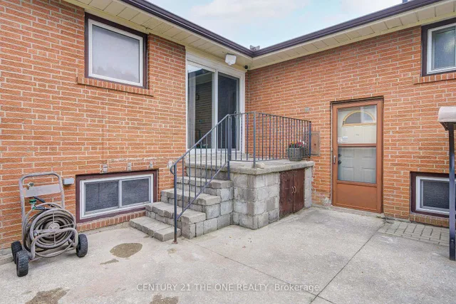 Additional image 38 of 103 Margaret Ave