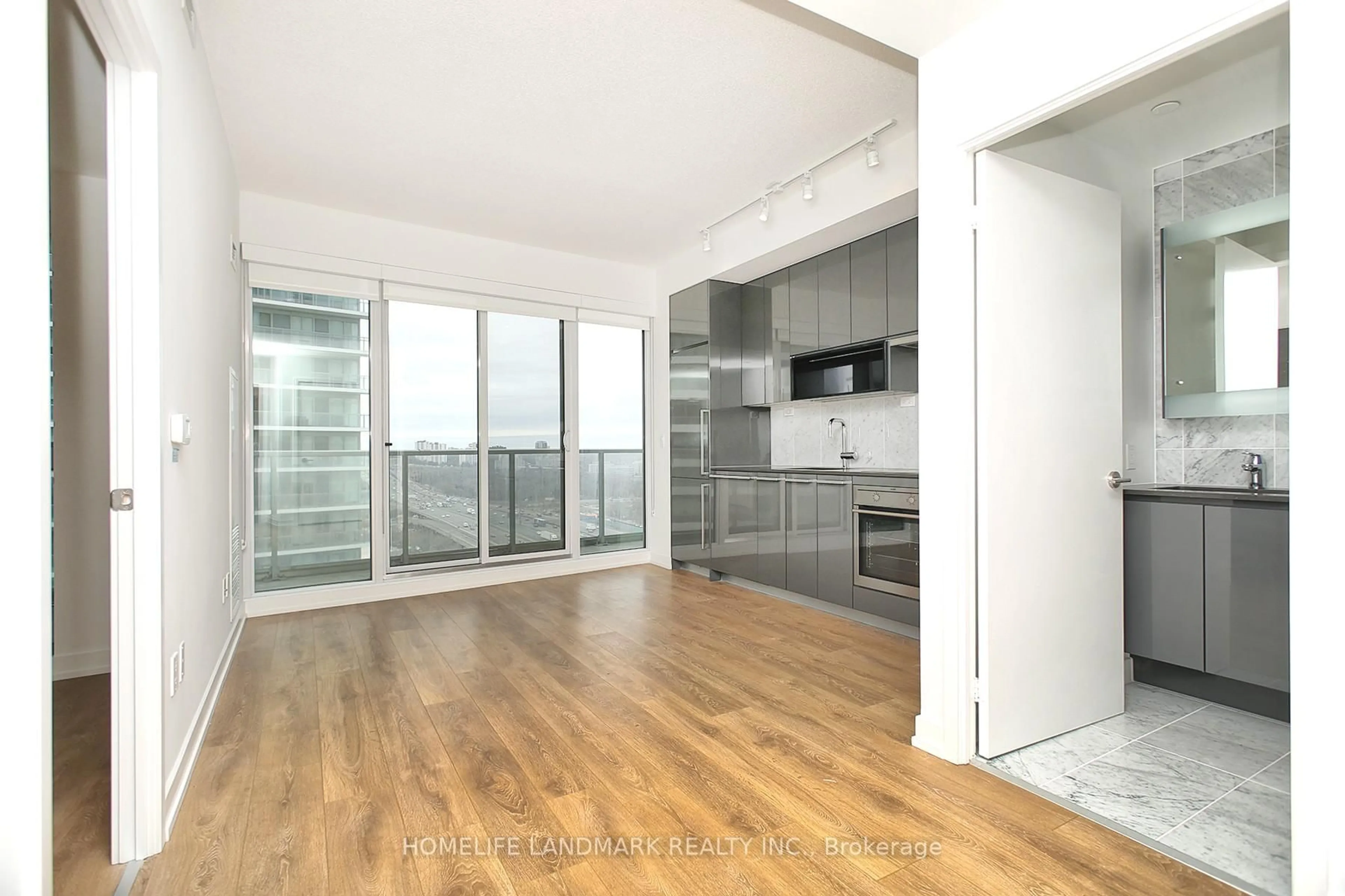 A pic of a room for 115 McMahon Dr #1707, Toronto Ontario M2K 0E3