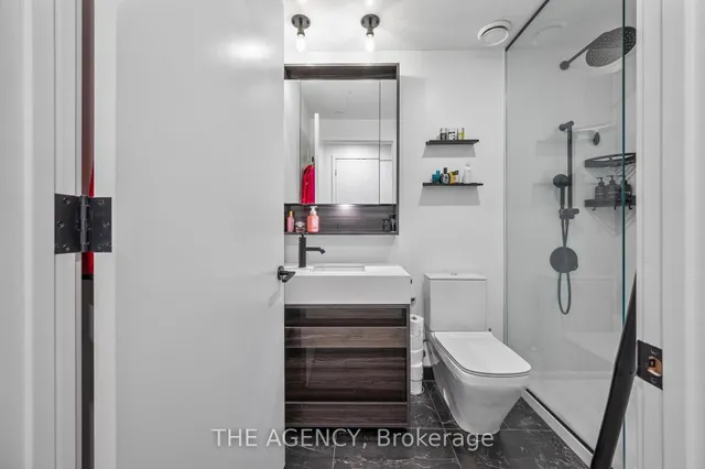 Additional image 8 of 505 Richmond St Unit 730
