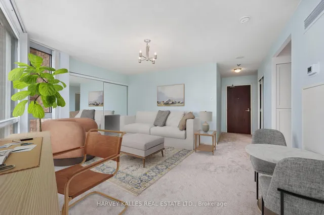 Additional image 8 of 1055 Bay St Unit 2110