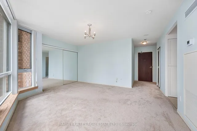 Additional image 9 of 1055 Bay St Unit 2110