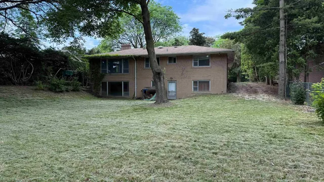 Additional image 2 of 107 Burbank Dr