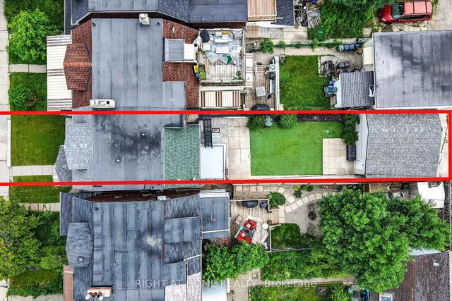 Primary image of 656 Crawford St