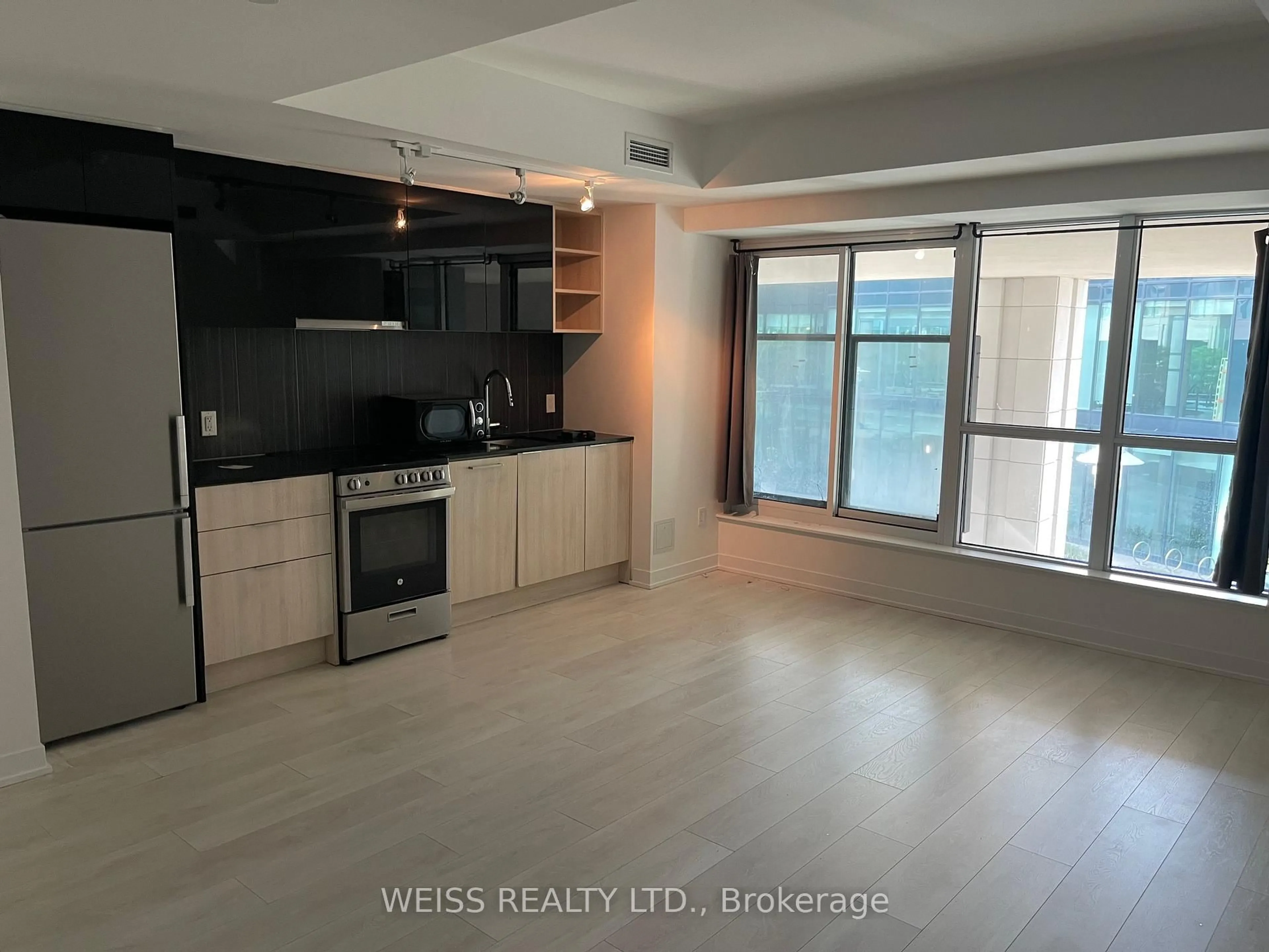 Open concept kitchen, unknown for 31 Tippett Rd #221, Toronto Ontario M3H 0C8