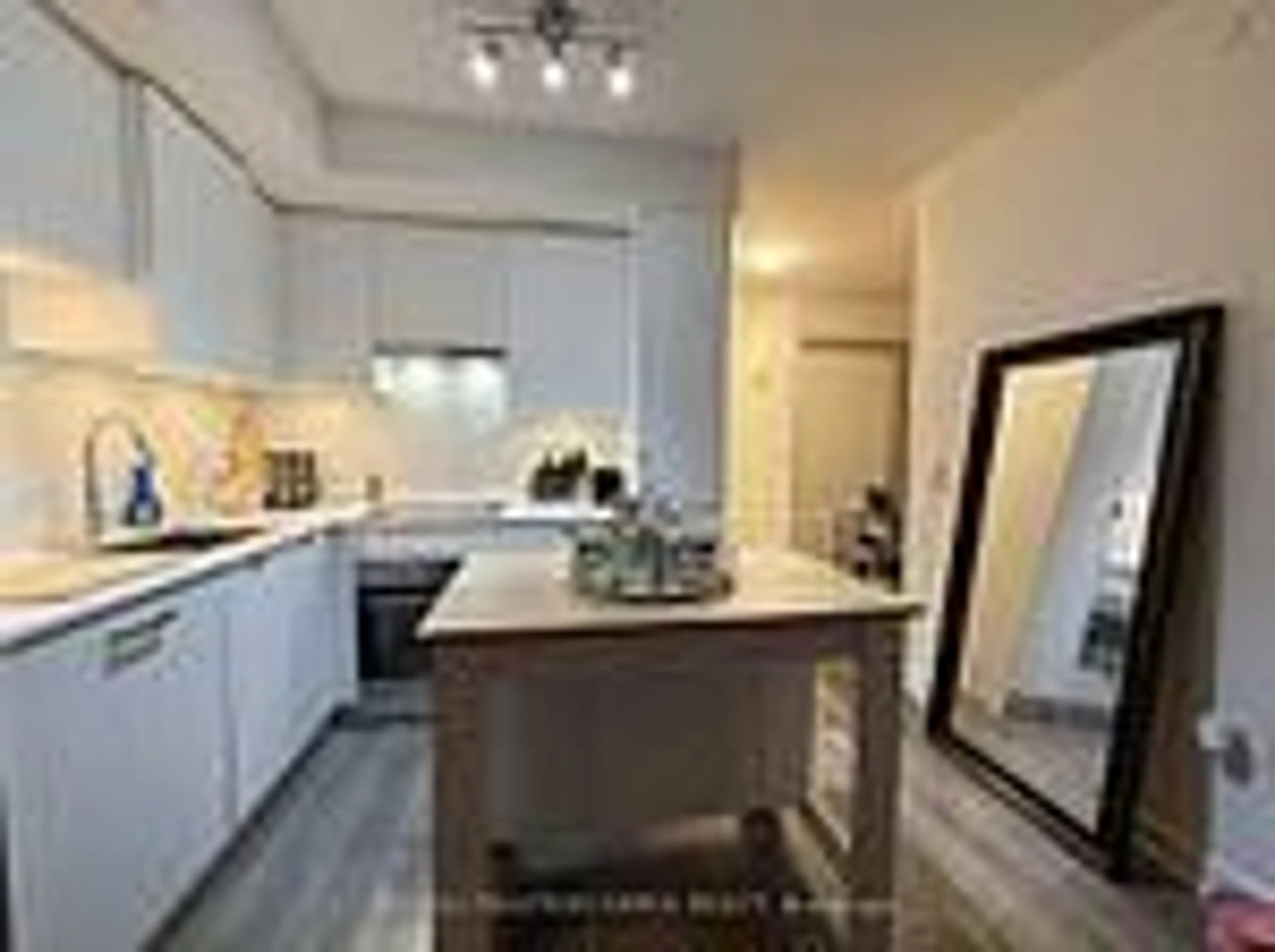 Standard kitchen, unknown for 99 Broadway Ave #3202, Toronto Ontario M4P 0E3