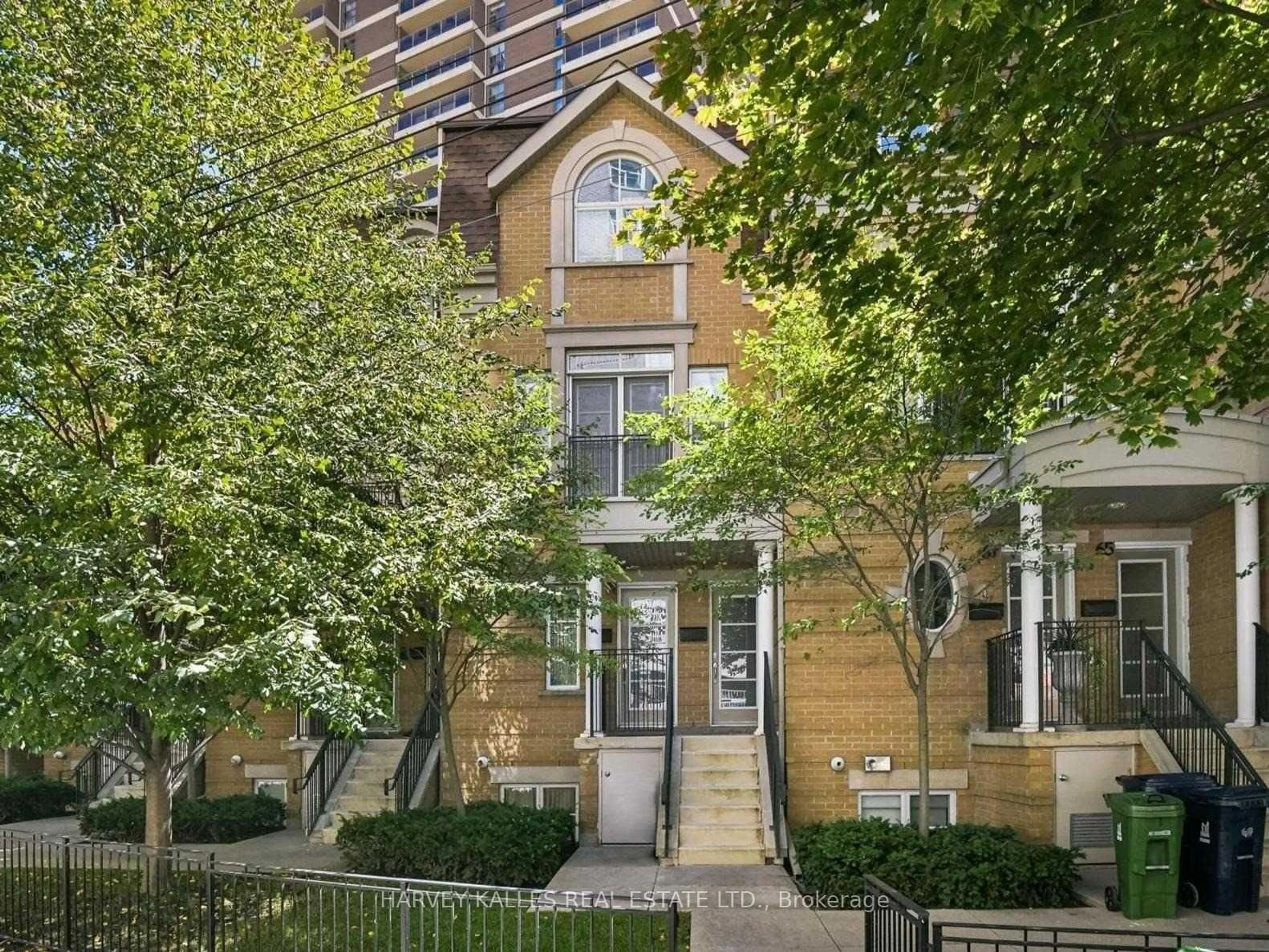 Unknown for 73 Pleasant Blvd, Toronto Ontario M4T 1K2