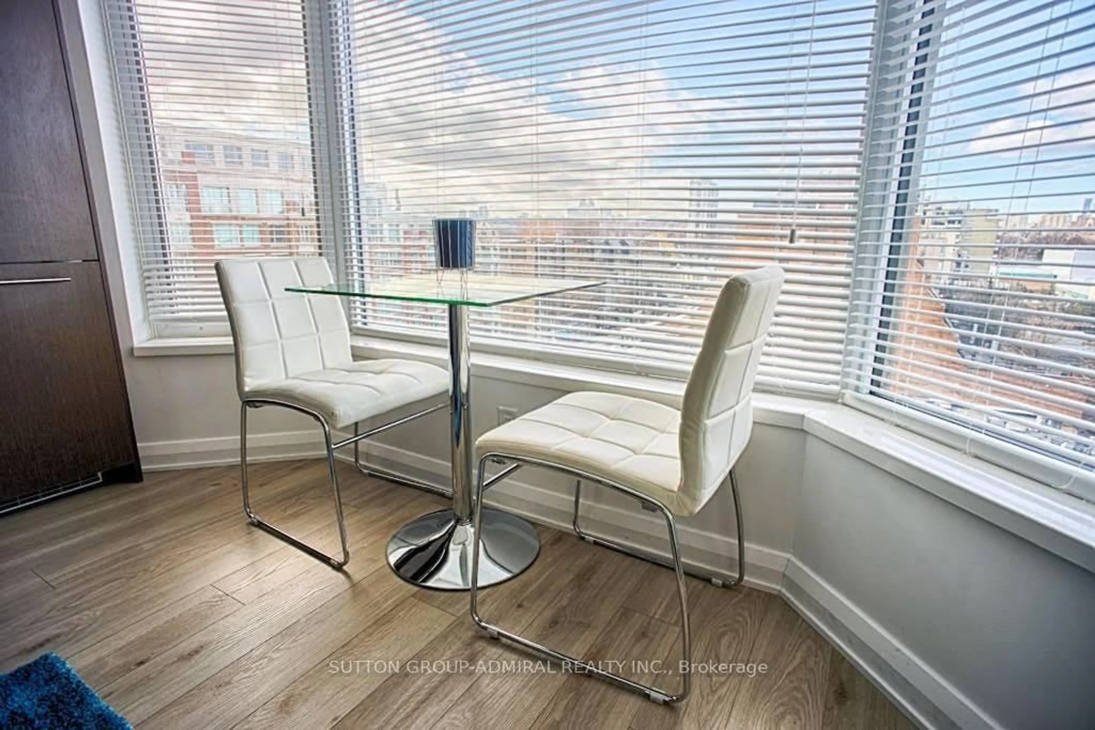 Dining room, wood/laminate floor for 155 Yorkville Ave #701, Toronto Ontario M5R 1C4