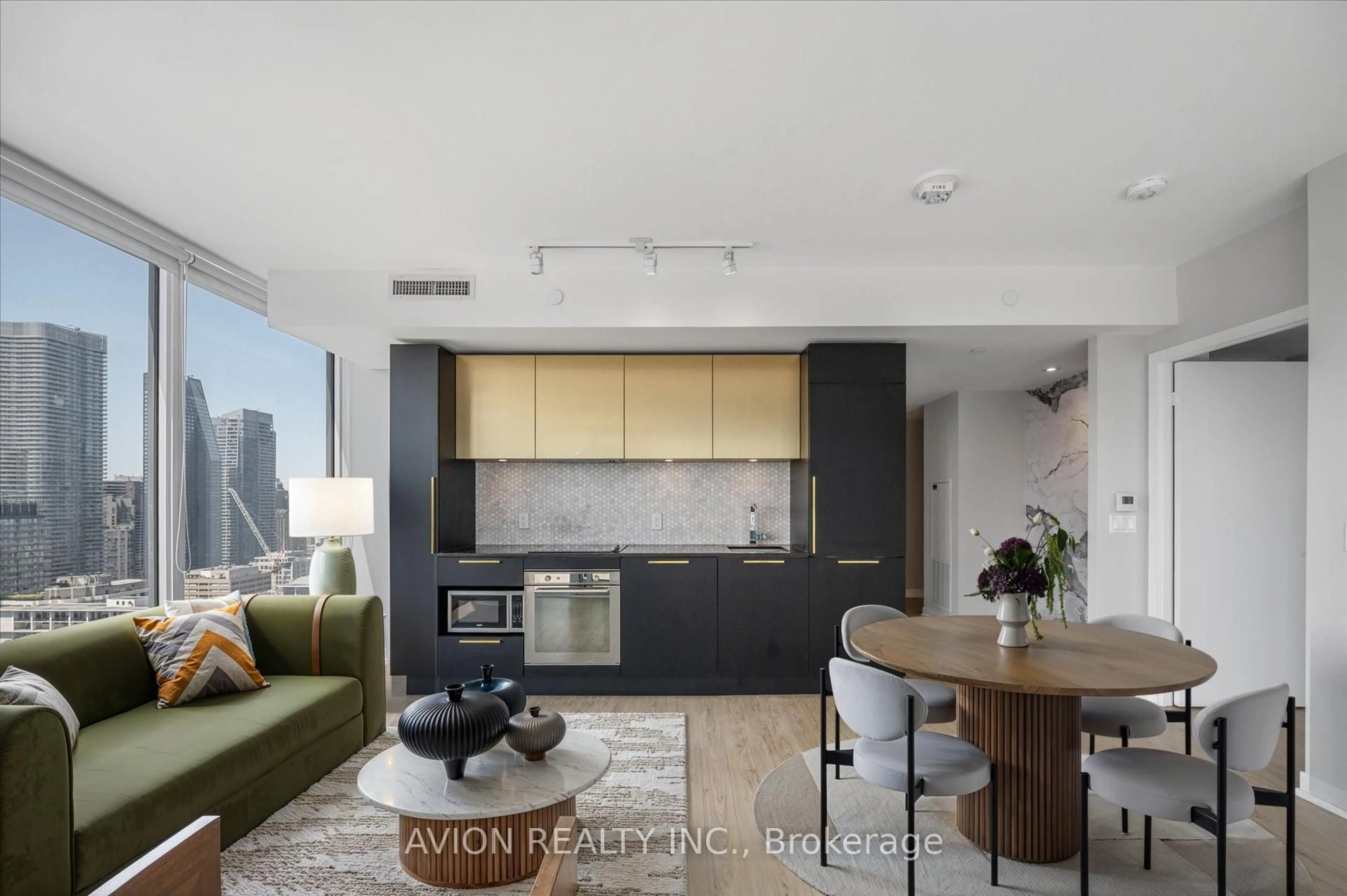 Open concept kitchen, unknown for 85 Wood St #3603, Toronto Ontario M4Y 0E8