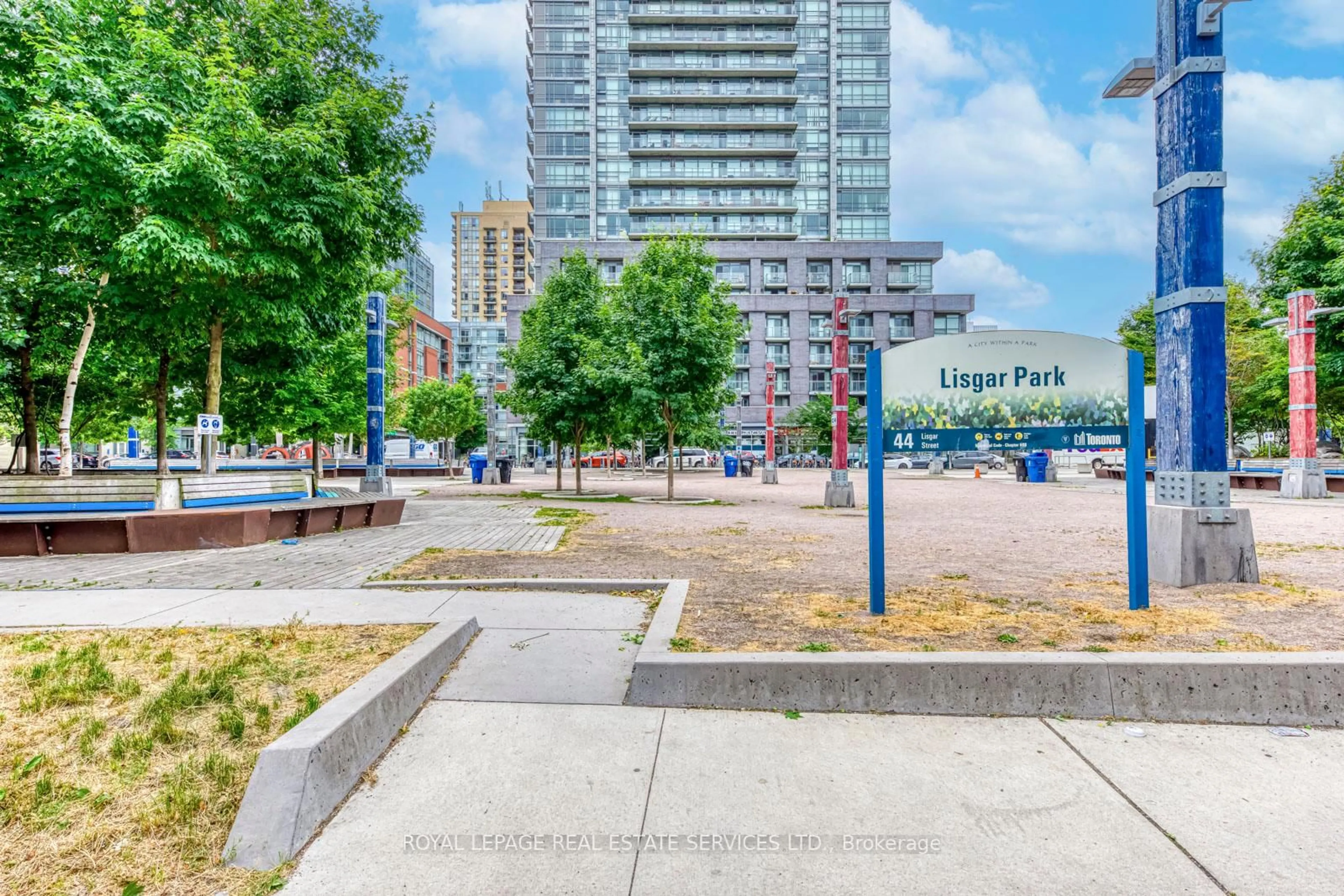 Patio, street for 68 Abell St #1136, Toronto Ontario M6J 0B1