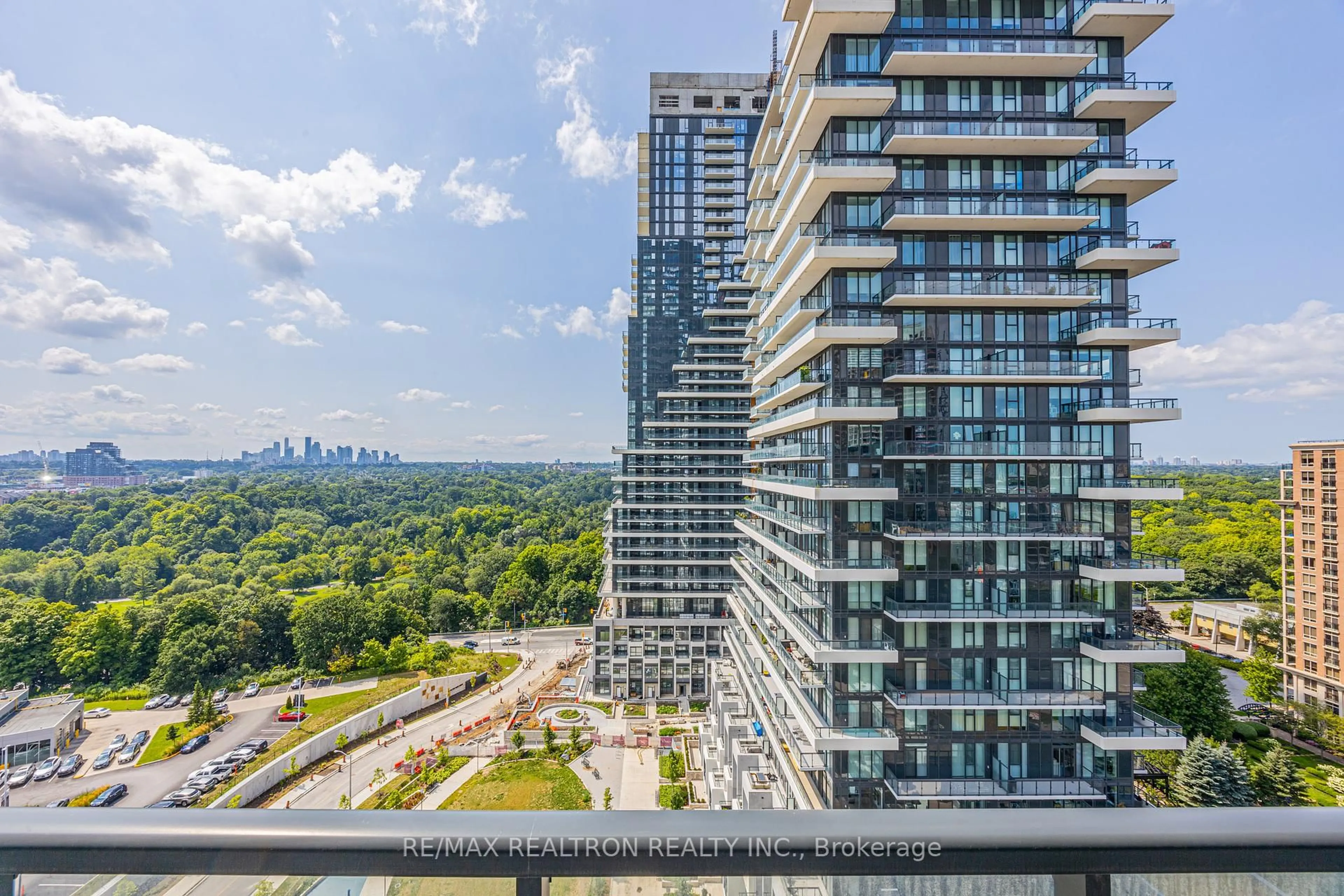 Unknown for 30 Inn On The Park Dr #1510, Toronto Ontario M3C 0P7