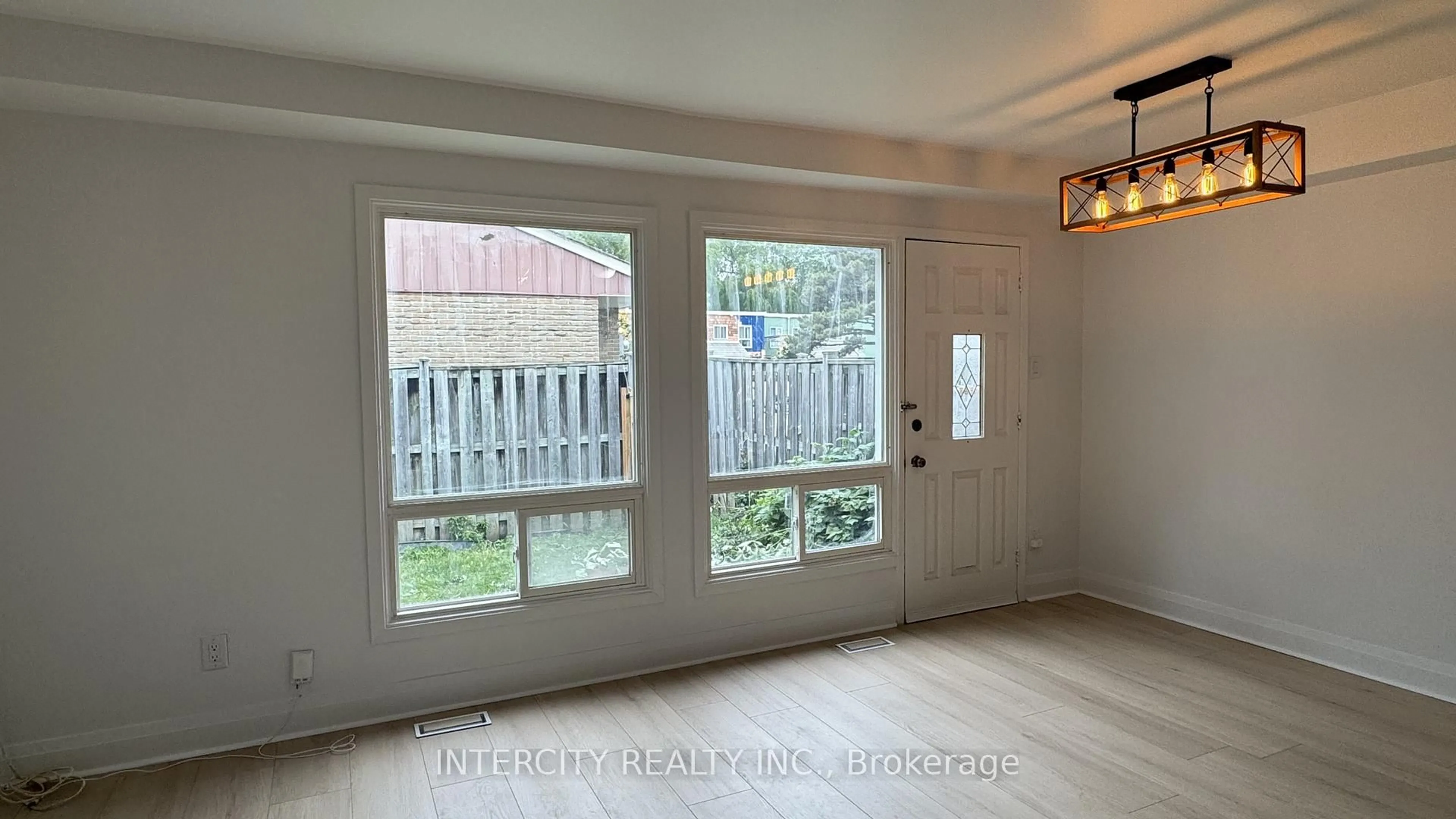 Unknown for 24 Woody Vine Way, Toronto Ontario M2J 4H3