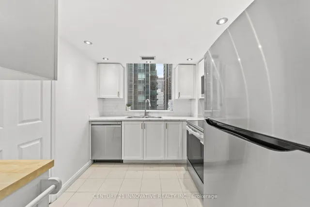 Additional image 11 of 28 Harrison Garden Blvd Unit 1508