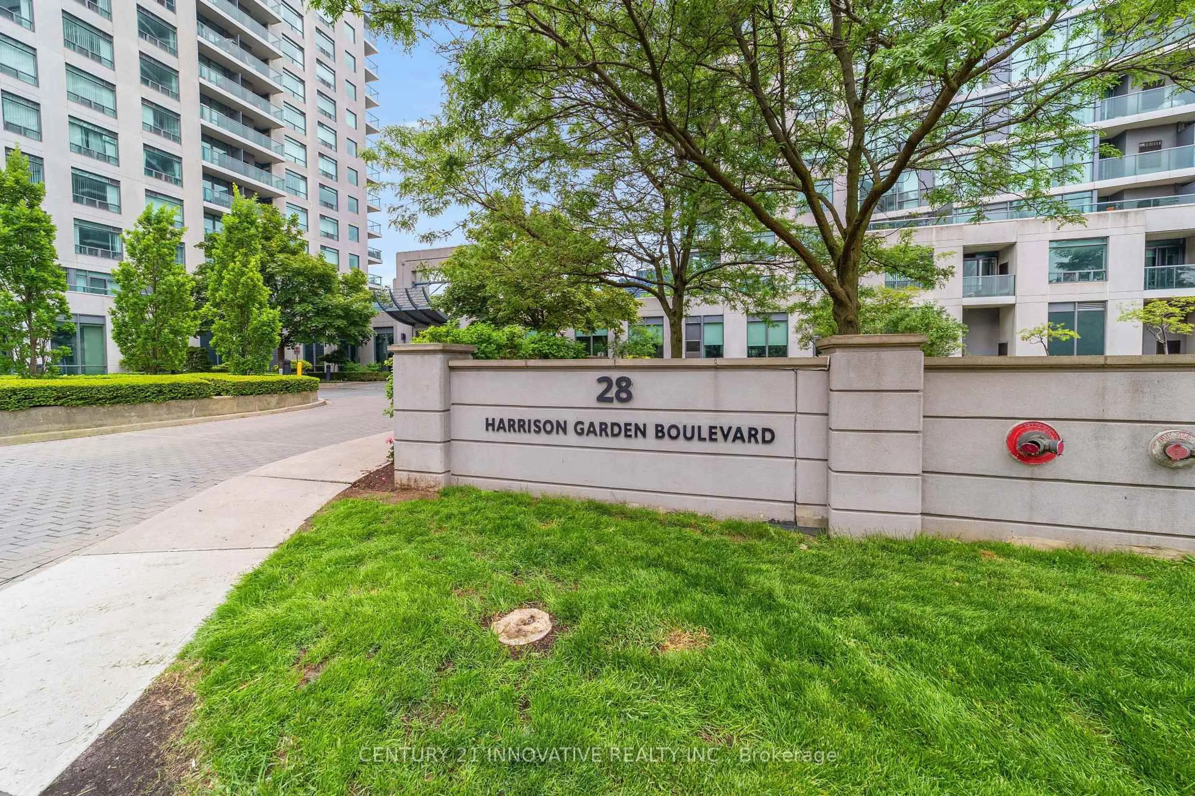 Indoor foyer for 28 Harrison Garden Blvd #1508, Toronto Ontario M2N 7B5