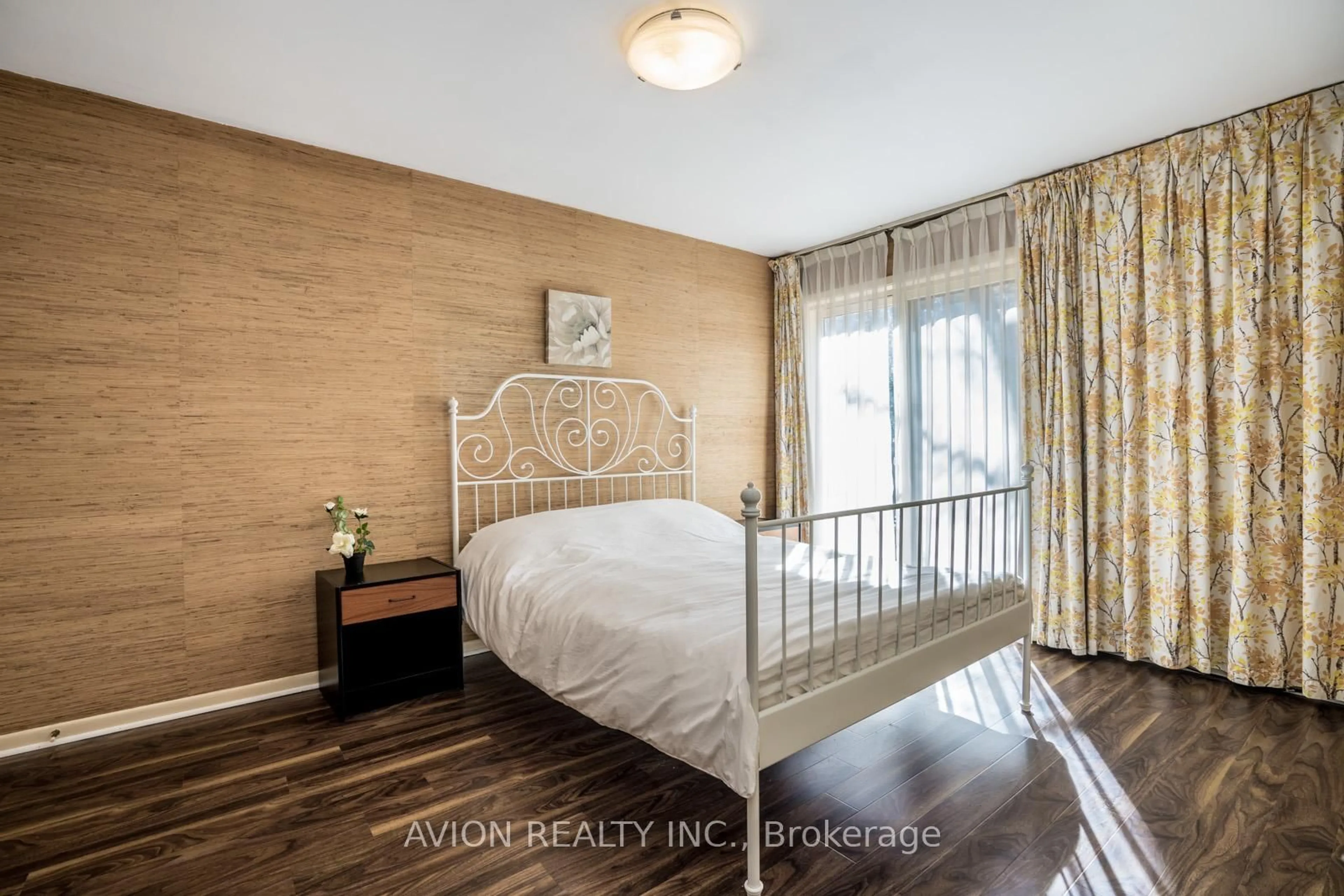 Bedroom with bed, wood/laminate floor for 215 Dunview Ave, Toronto Ontario M2N 4H9