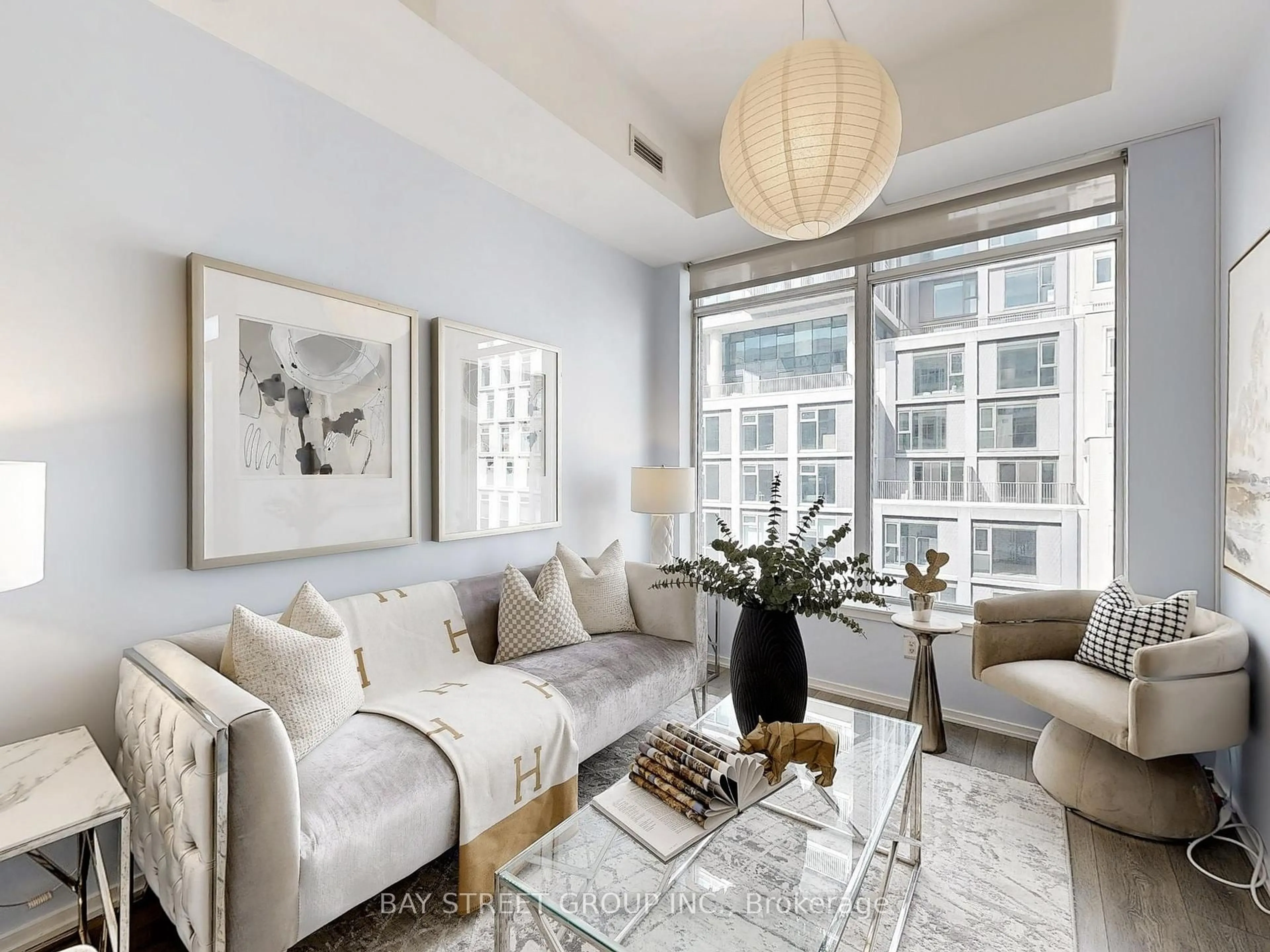 Living room with furniture, unknown for 783 Bathurst St #526, Toronto Ontario M5S 0A8