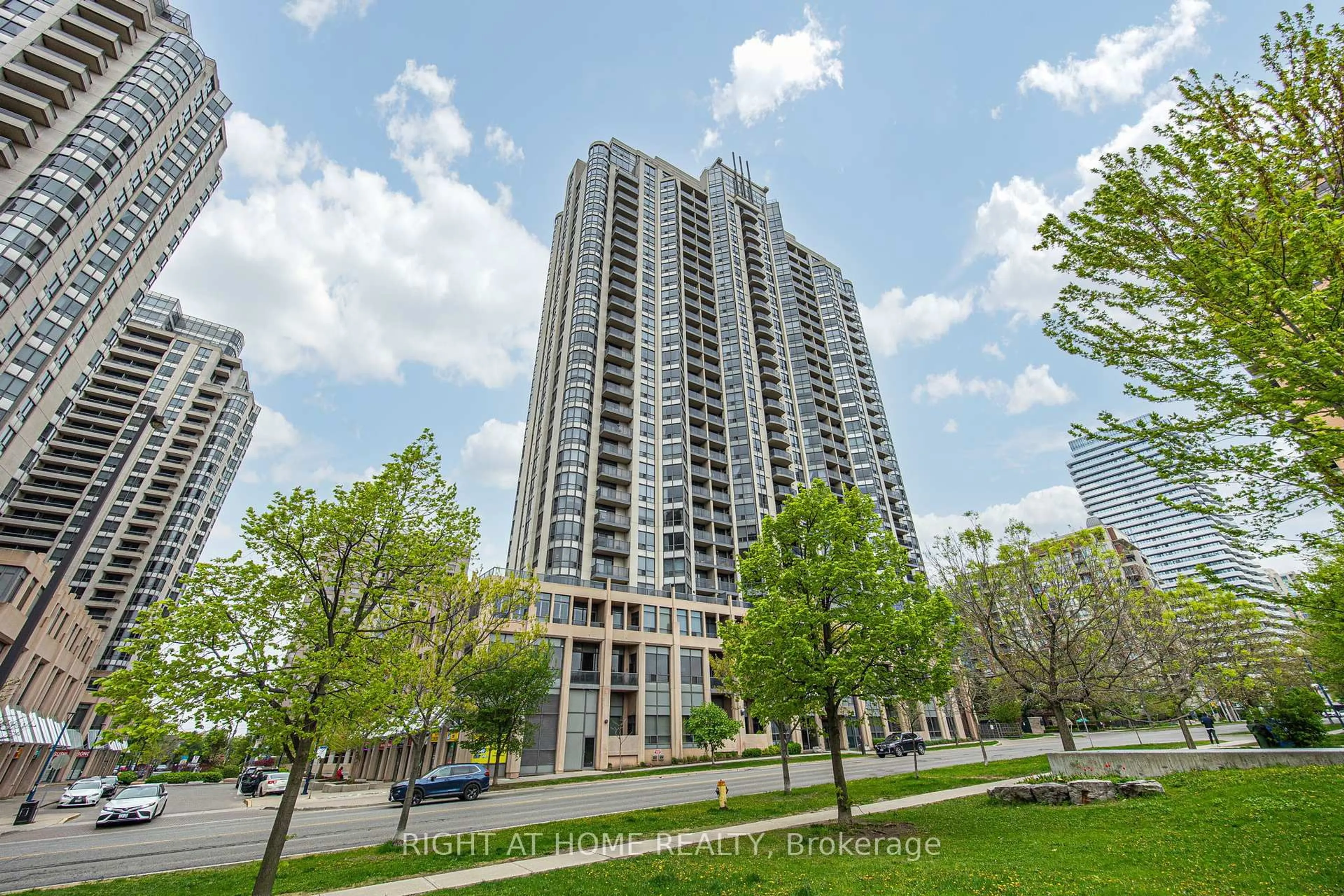 Unknown for 10 Northtown Way, Toronto Ontario M2N 7L4