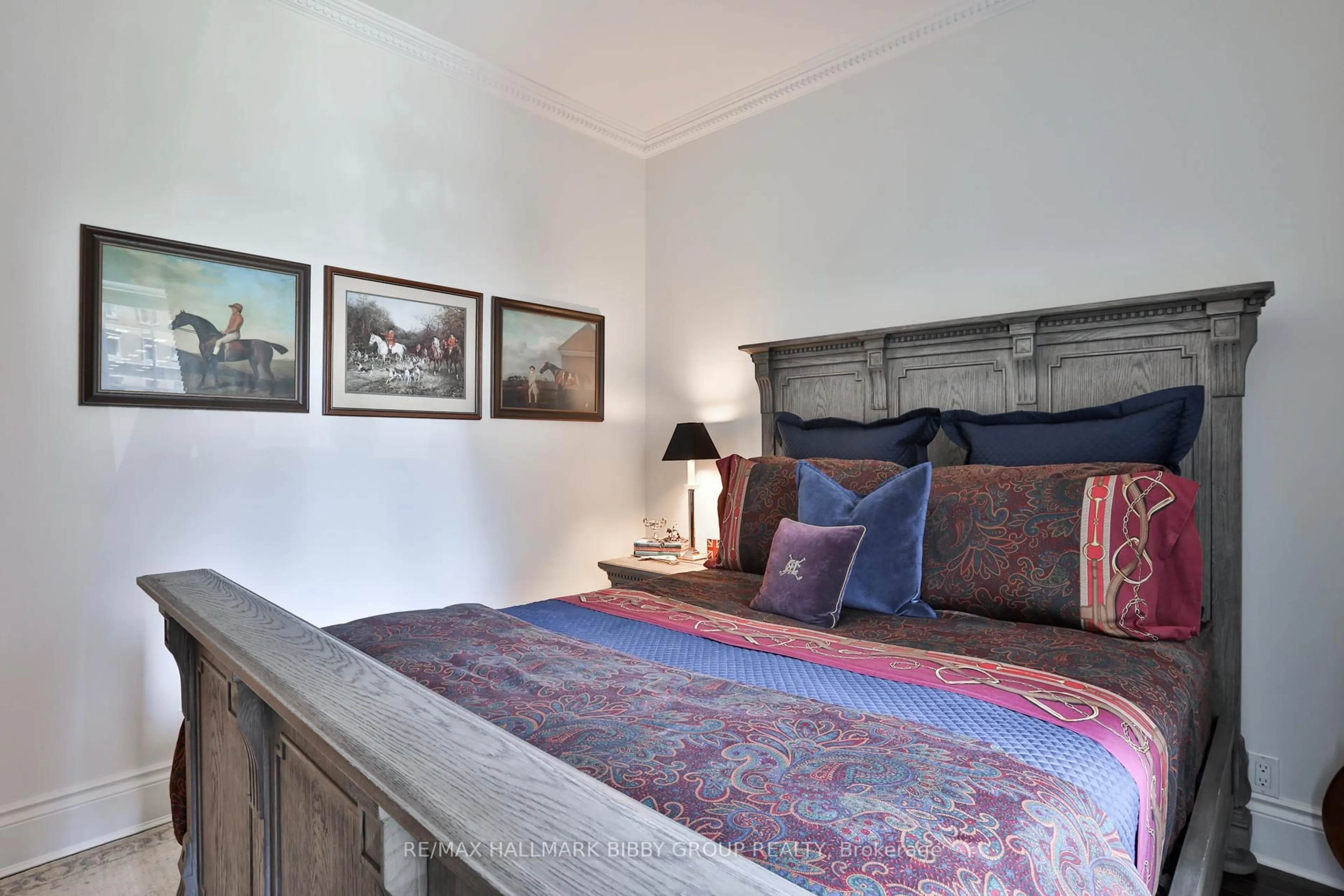 Bedroom with bed, unknown for 22 Leader Lane #520, Toronto Ontario M5E 0B2