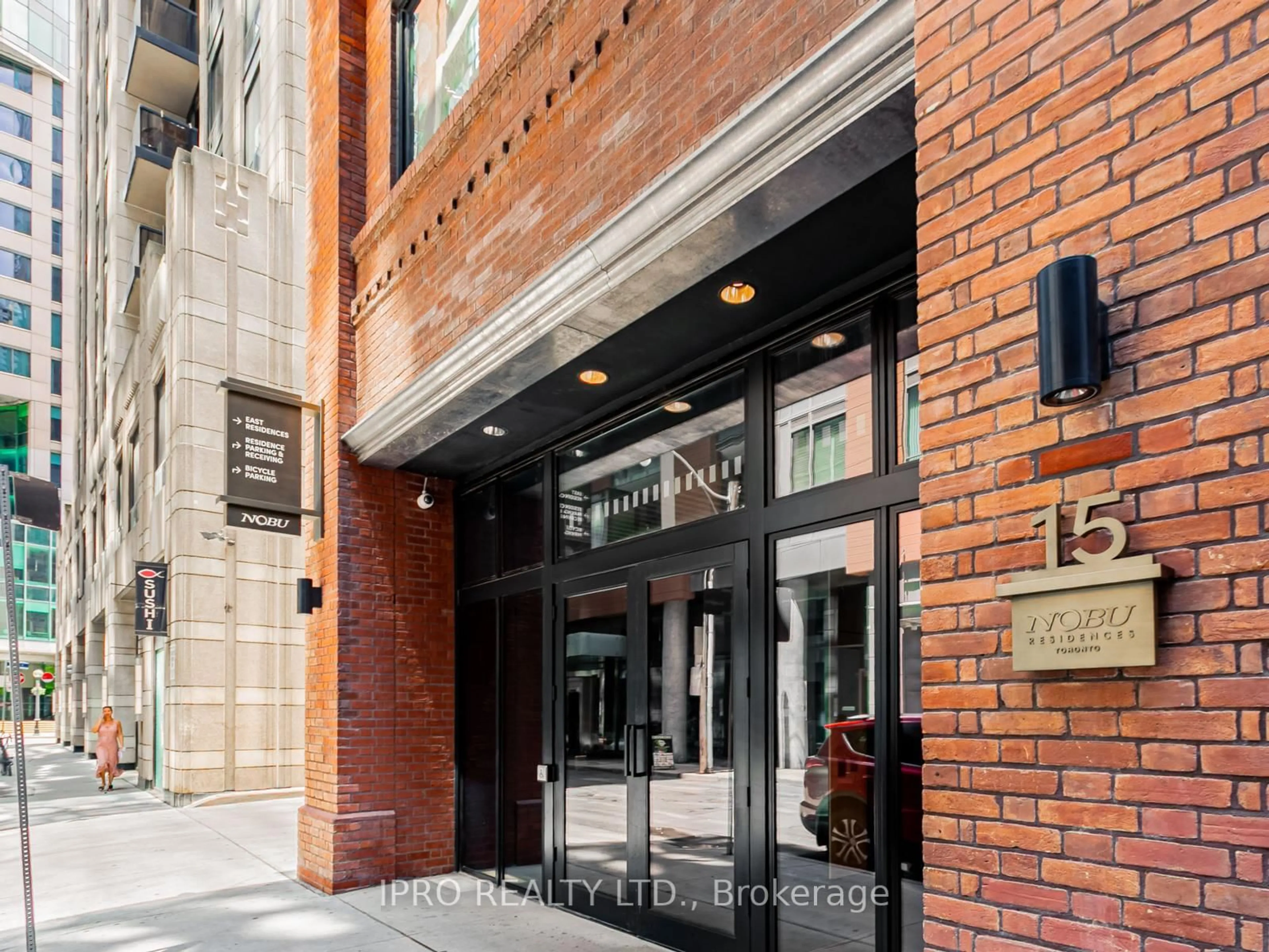 Indoor foyer for 15 Mercer St #419, Toronto Ontario M5V 1H2