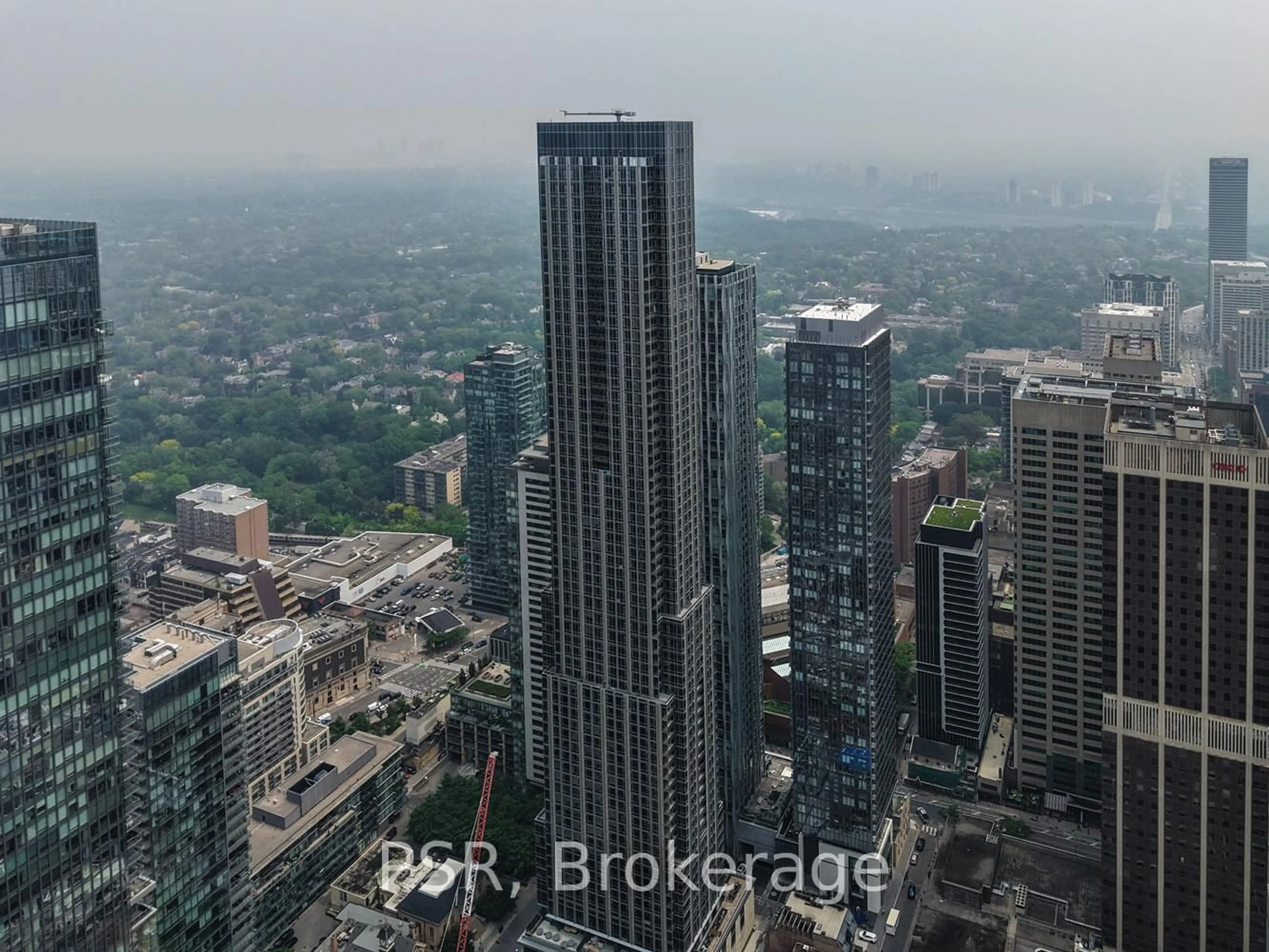 A pic from outside/outdoor area/front of a property/back of a property/a pic from drone, city buildings view from balcony for 18 Yorkville Ave #2103, Toronto Ontario M4W 3Y8