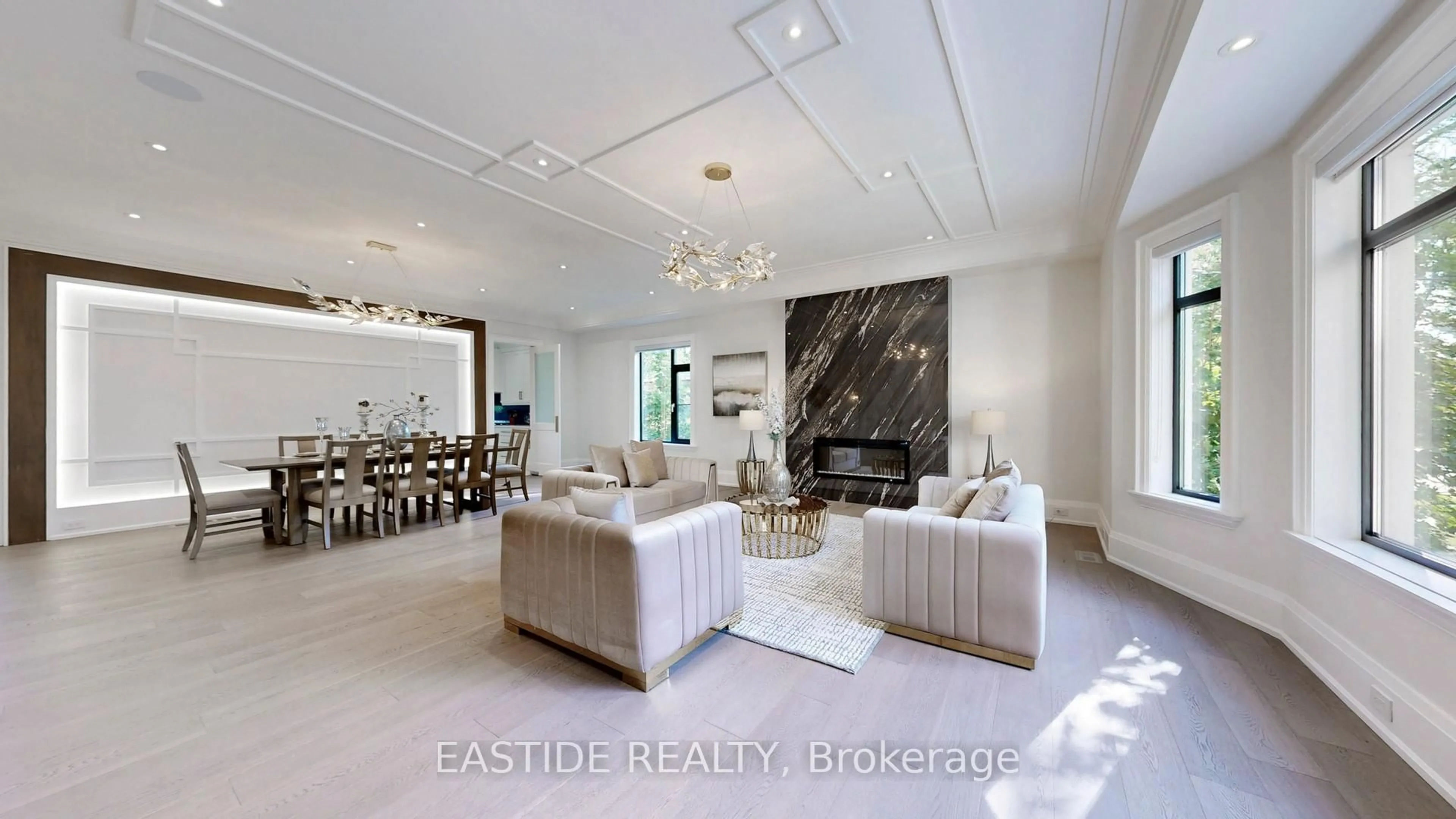 Unknown for 1 Ennismore Pl, Toronto Ontario M2J 1Z9