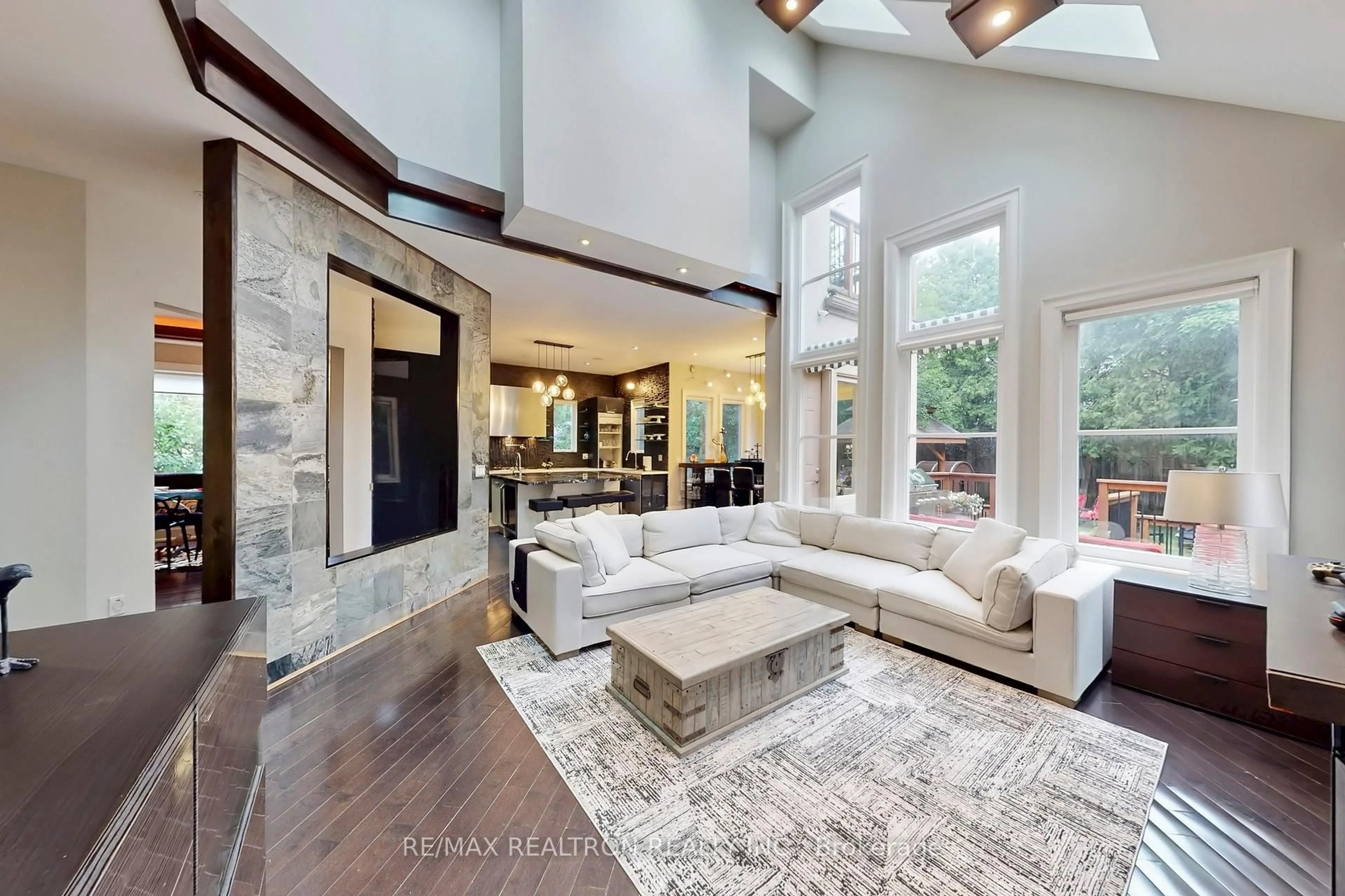 Living room with furniture, ceramic/tile floor for 44 Tefley Rd, Toronto Ontario M2M 1C7