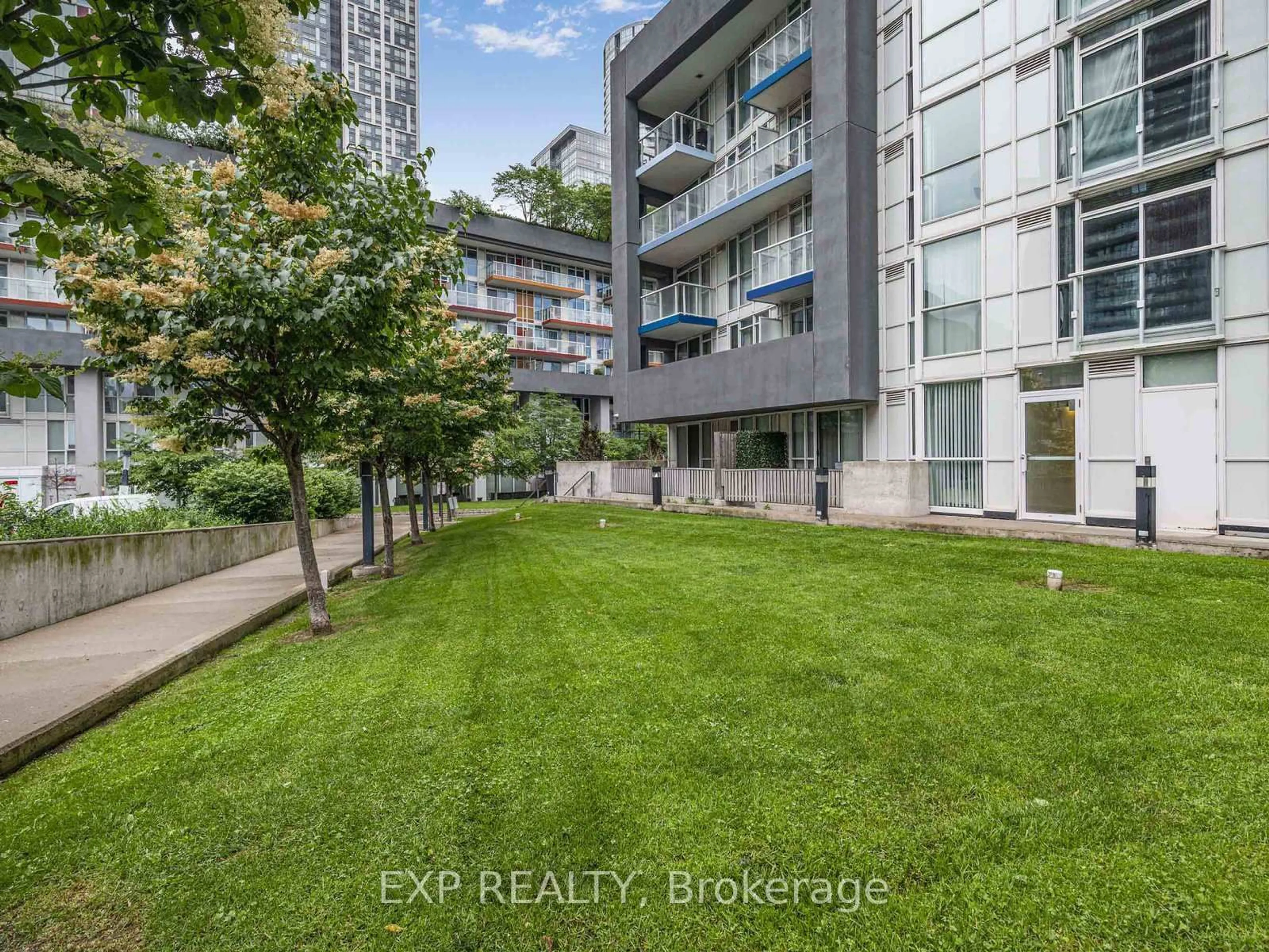 Unknown for 75 Queens Wharf Rd #116, Toronto Ontario M5V 0J8