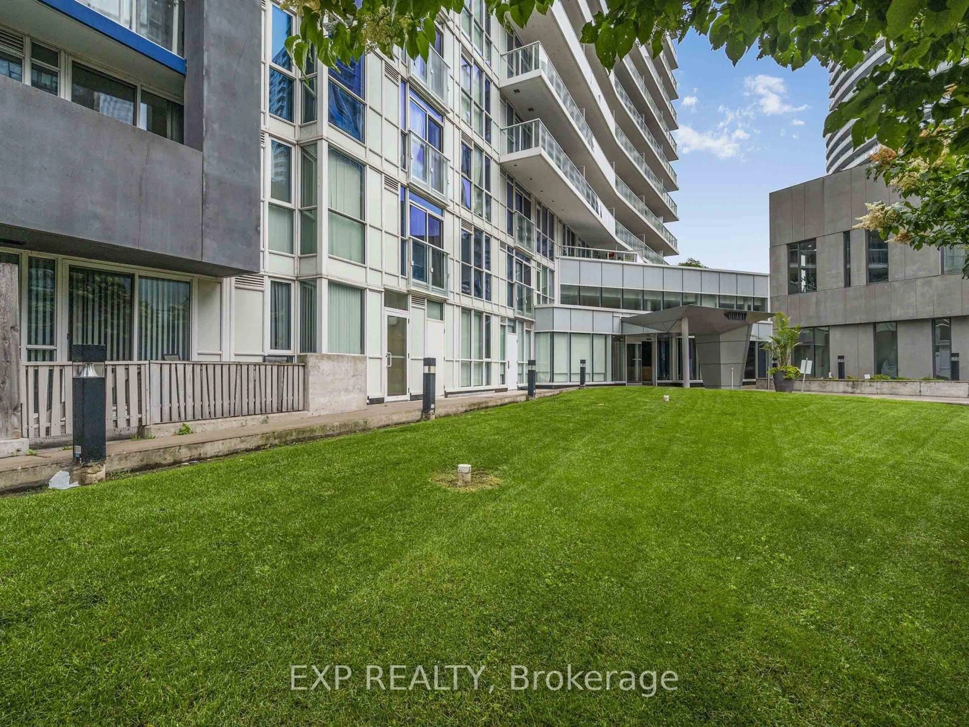 Unknown for 75 Queens Wharf Rd #116, Toronto Ontario M5V 0J8