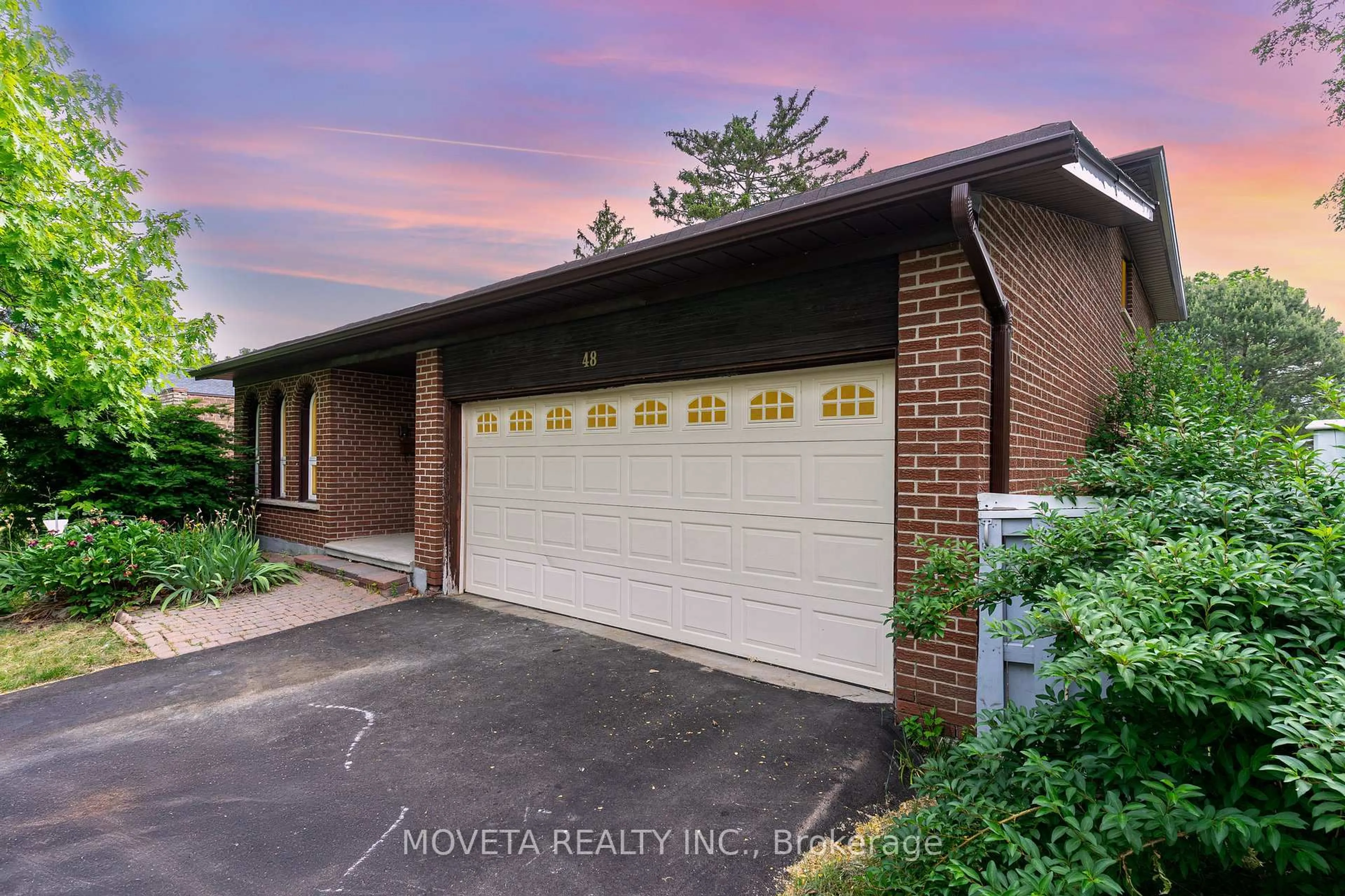 Home with brick exterior material, street for 48 Beardmore Cres, Toronto Ontario M2K 2P5