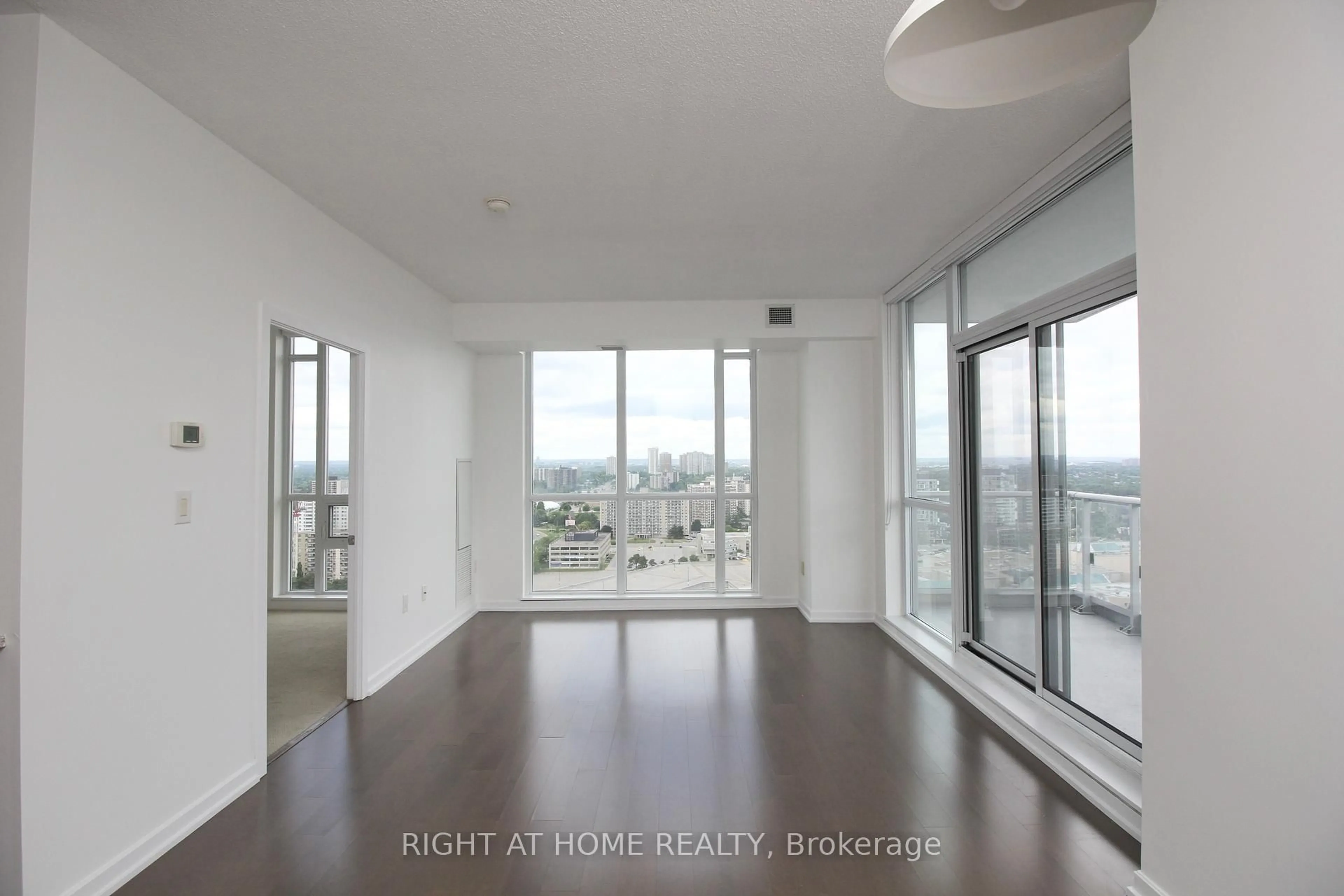 A pic of a room for 70 Forest Manor Rd #2212, Toronto Ontario M2J 0A9