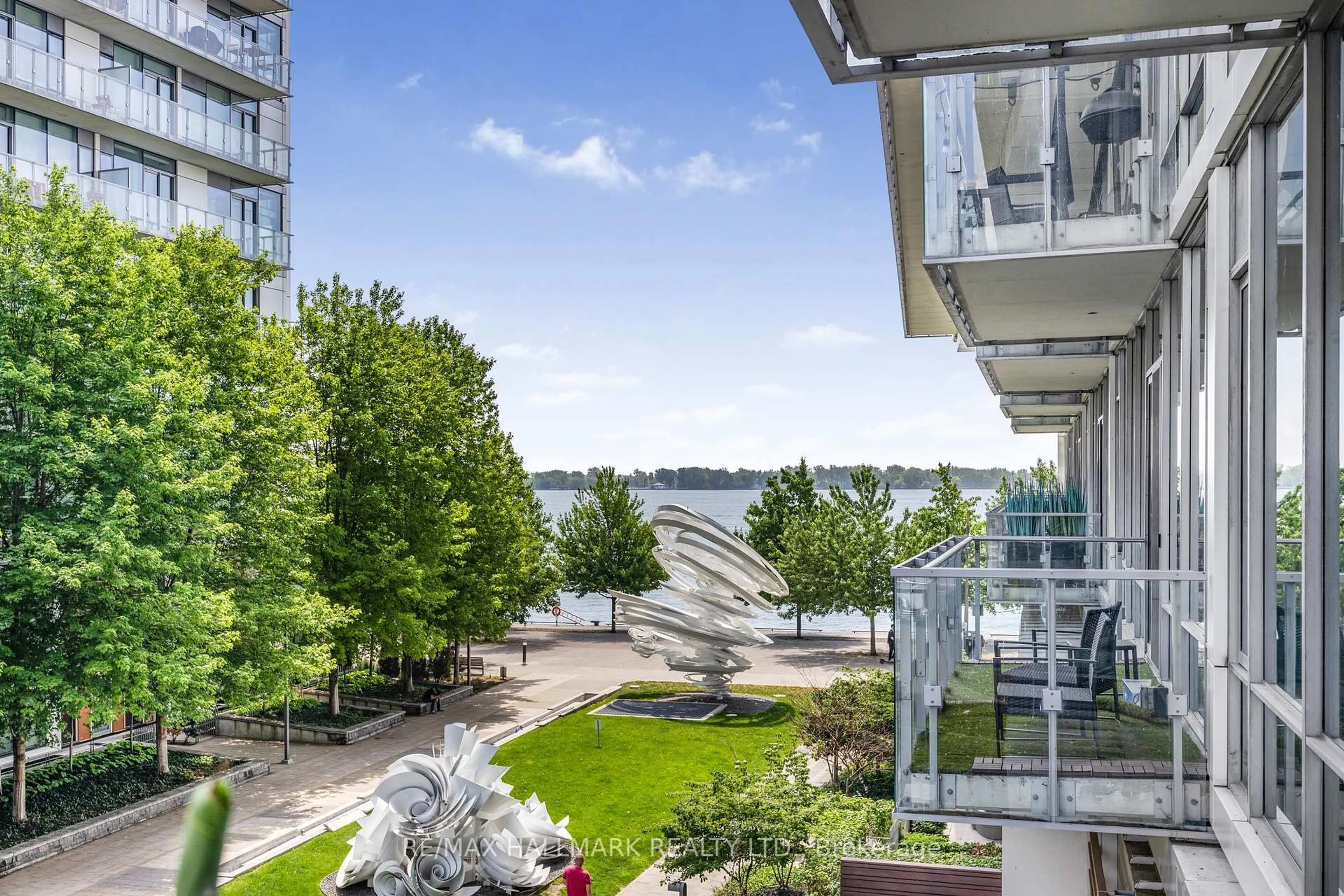Patio, water/lake/river/ocean view for 29 Queens Quay #318, Toronto Ontario M5E 0A4