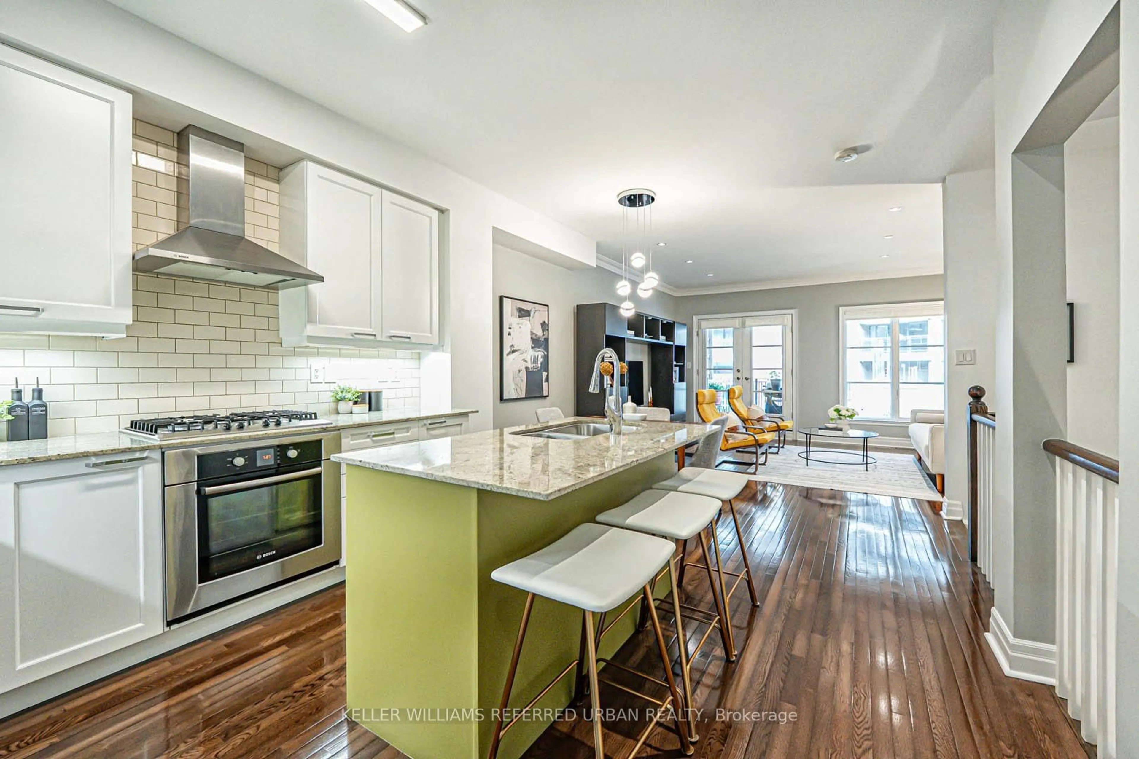 Open concept kitchen, ceramic/tile floor for 67 Pleasant Blvd, Toronto Ontario M4T 1K2