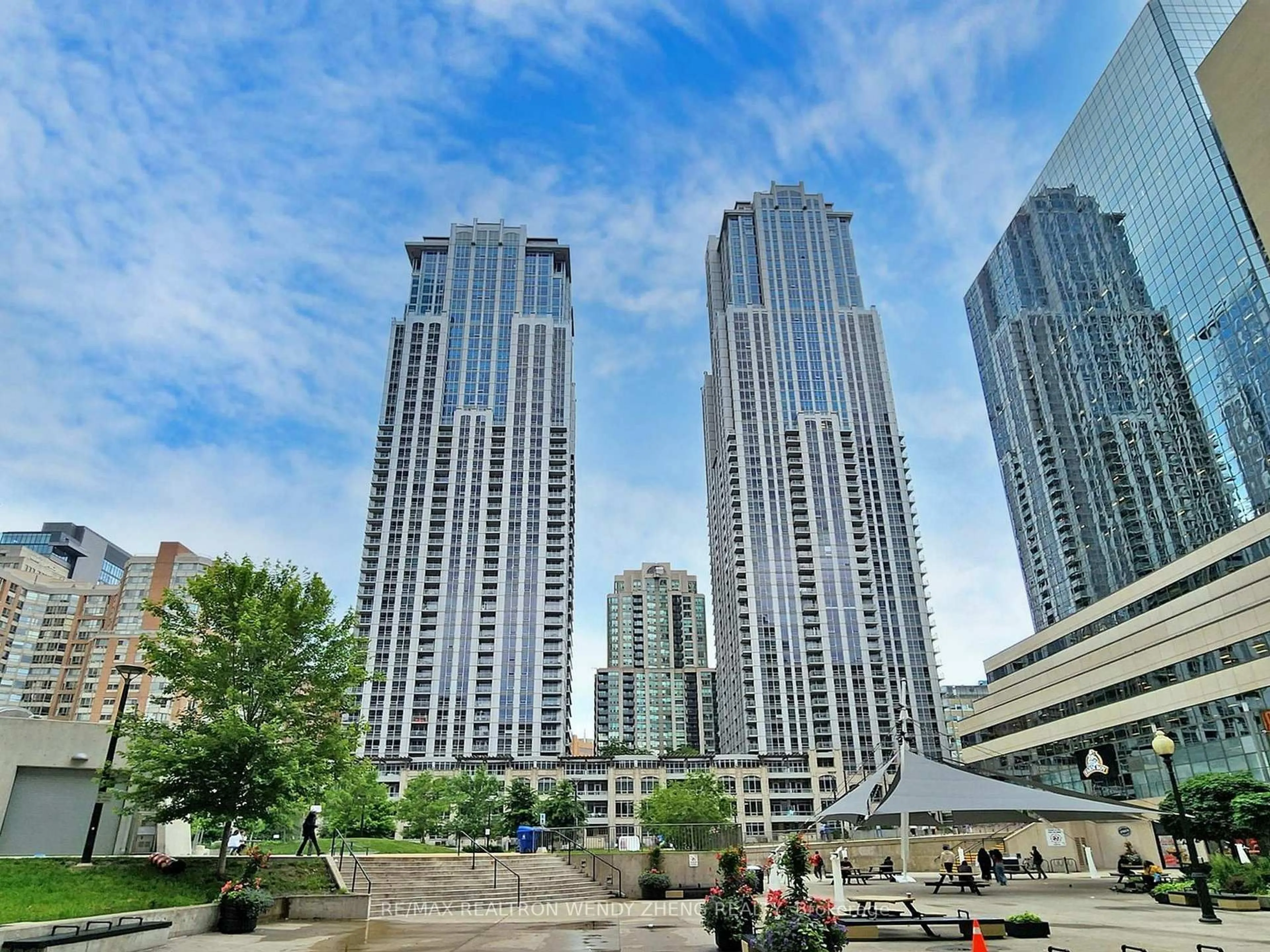 Unknown for 763 Bay St #1104, Toronto Ontario M5G 2R3