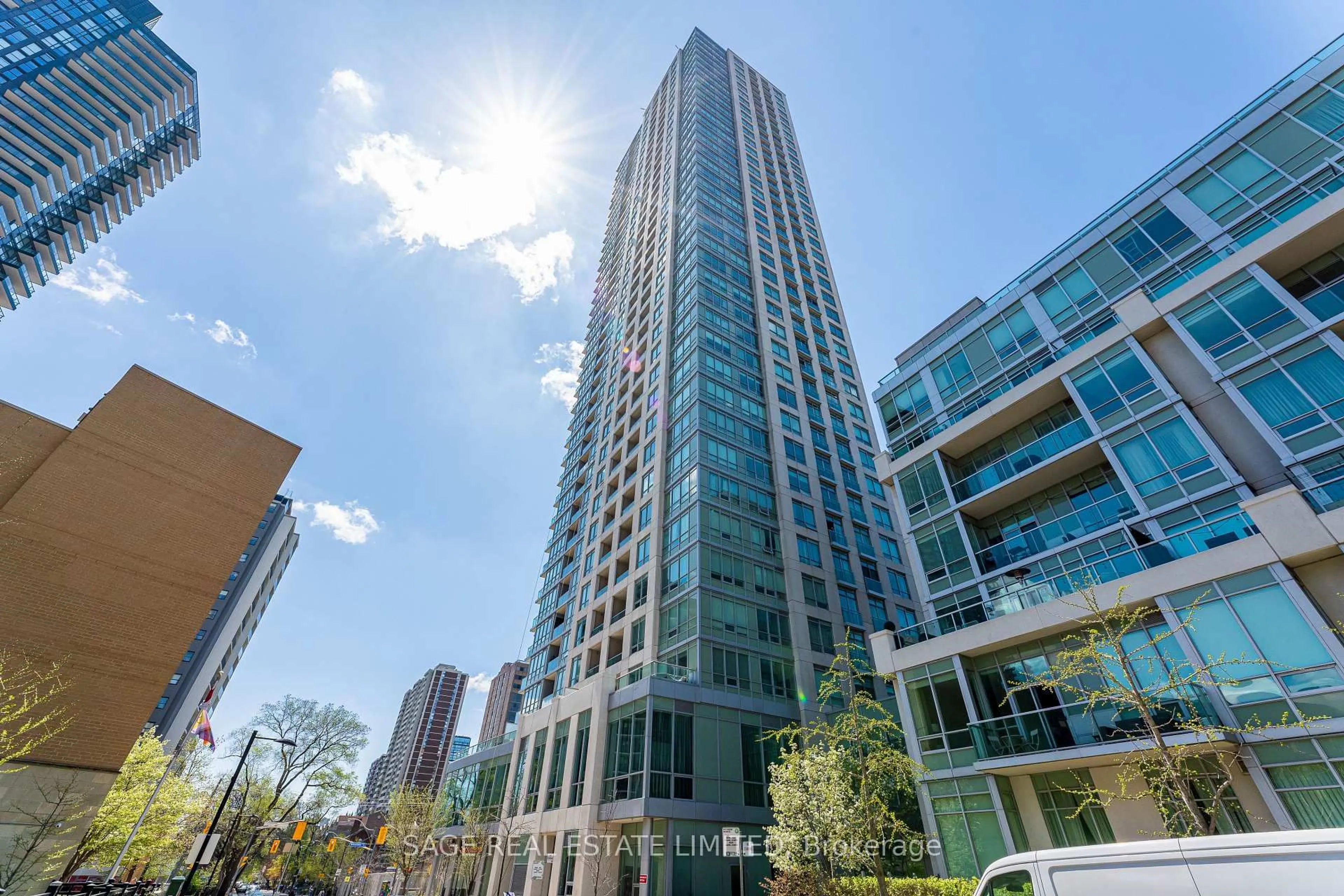 Unknown for 120 Homewood Ave #3104, Toronto Ontario M4Y 2J3