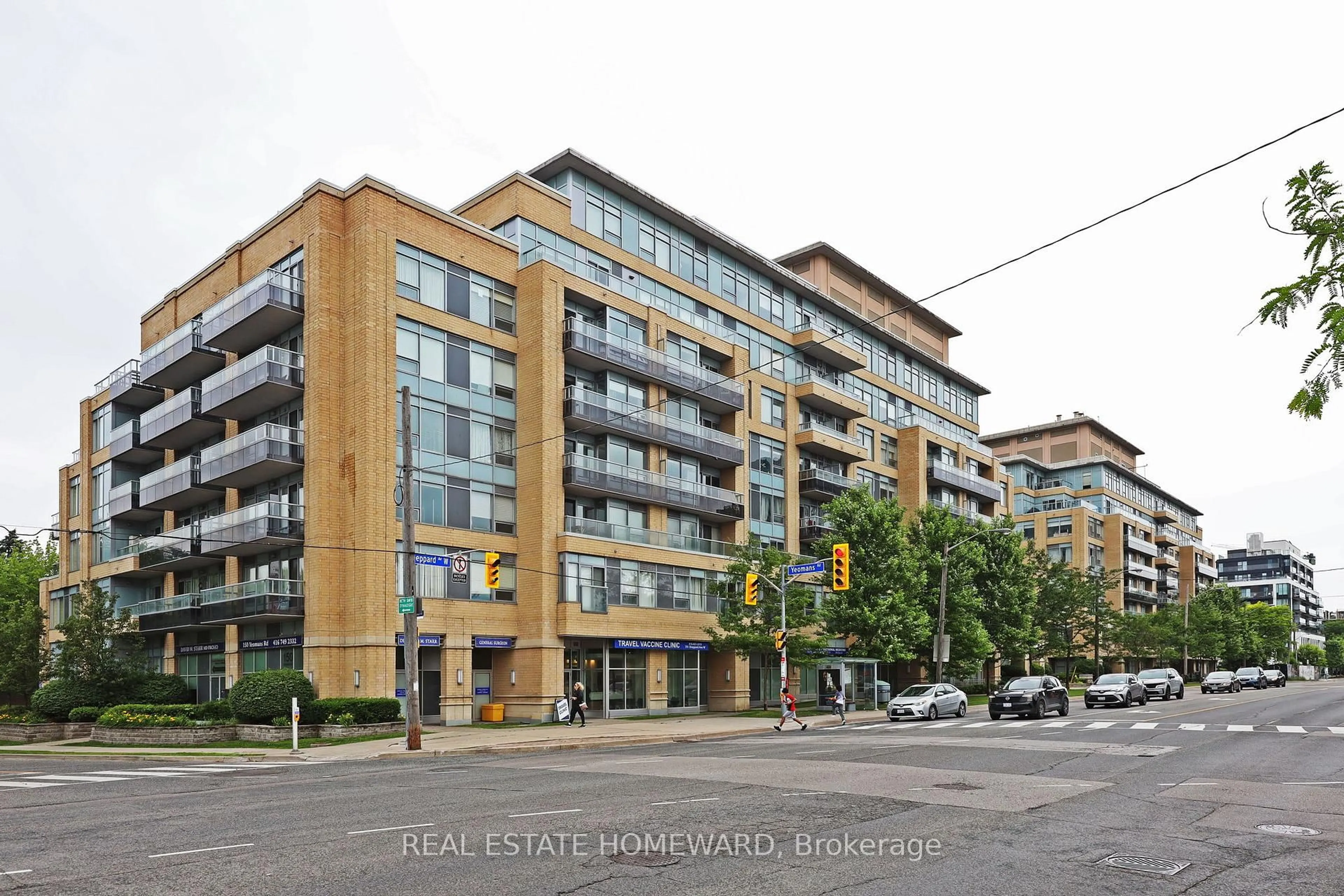 Unknown for 701 Sheppard Ave #302, Toronto Ontario M3H 0B2