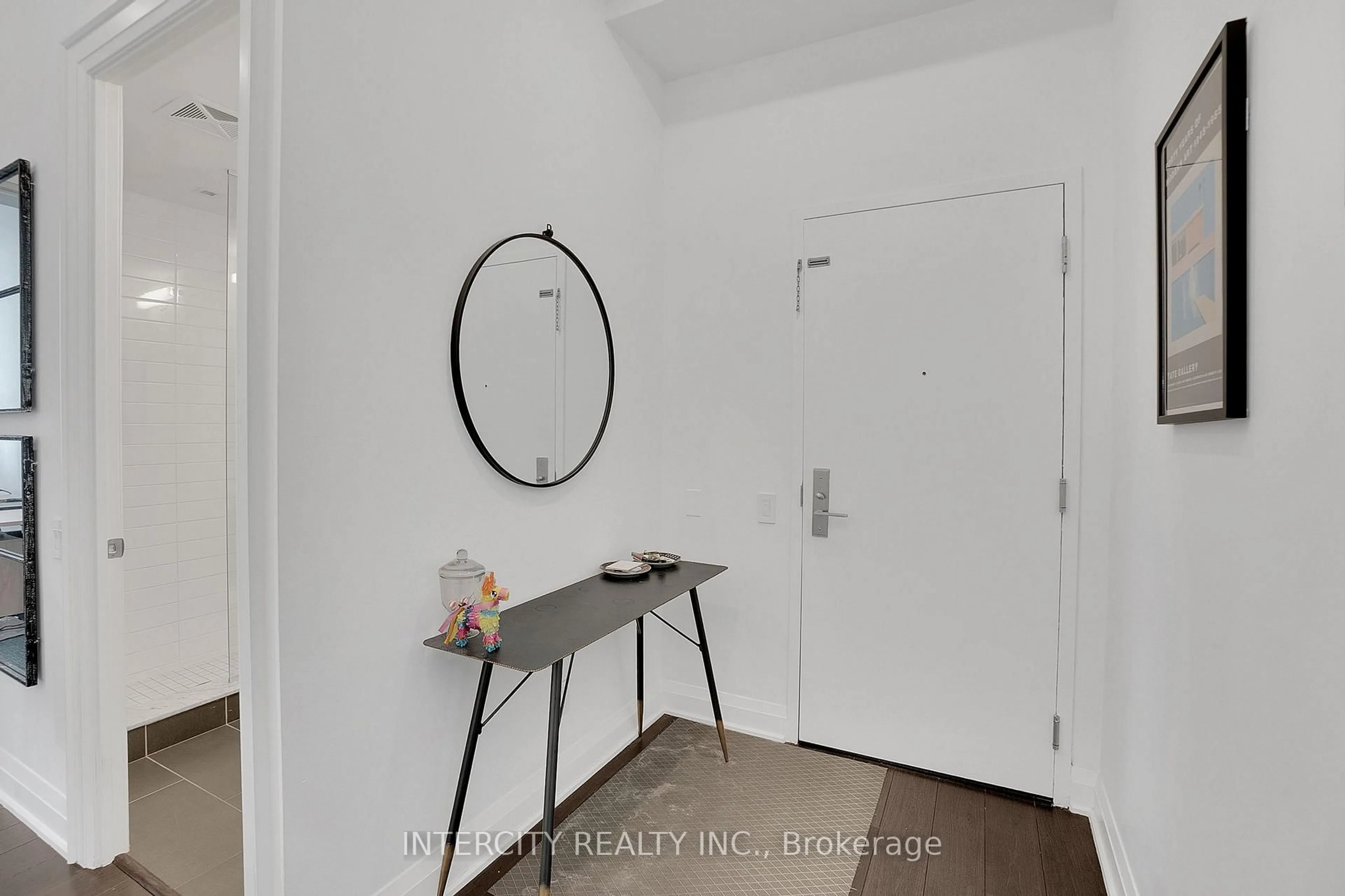Indoor entryway for 83 Redpath Ave #PH2104, Toronto Ontario M4S 0A2