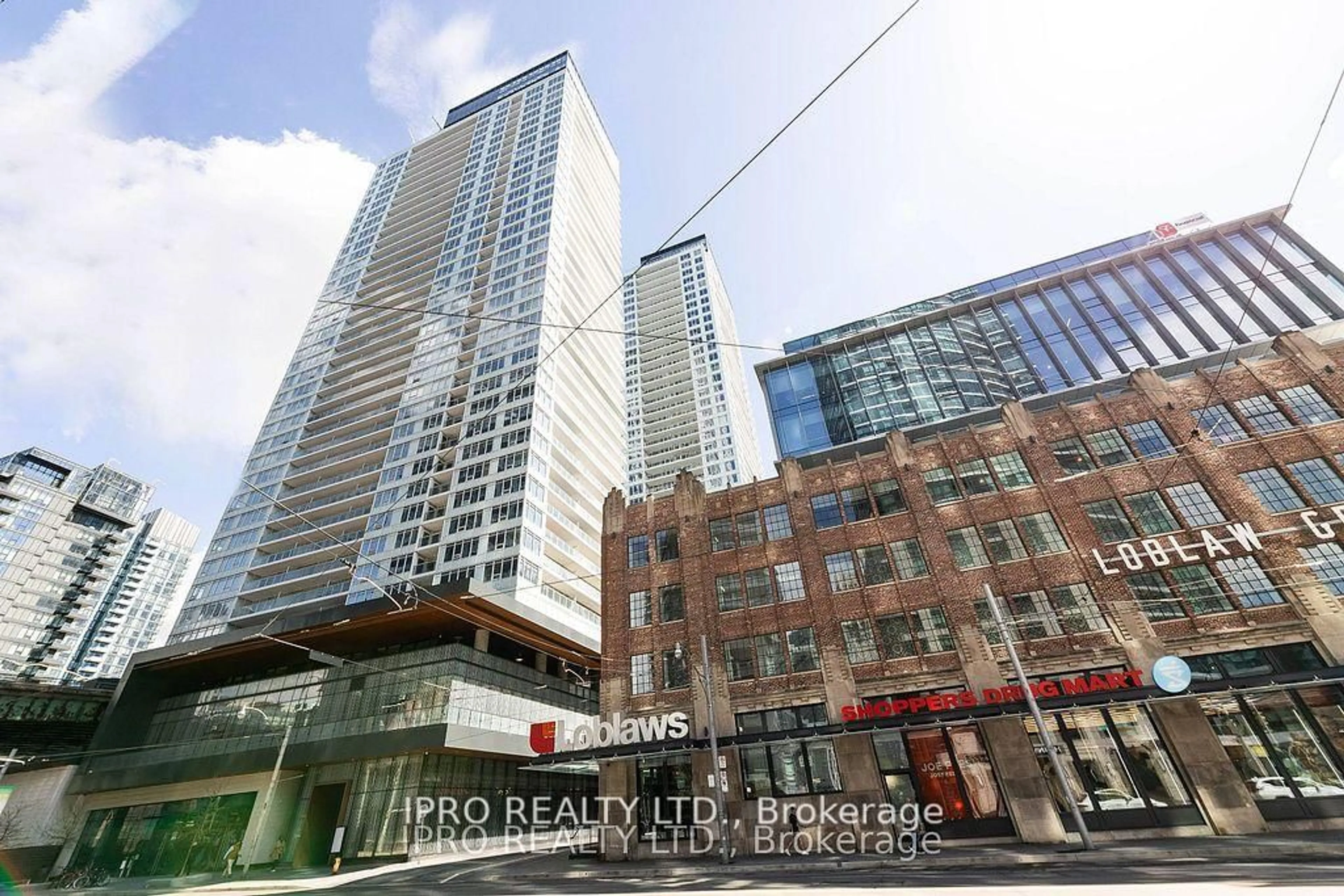 Unknown for 19 Bathurst St #2311, Toronto Ontario M5V 0N2