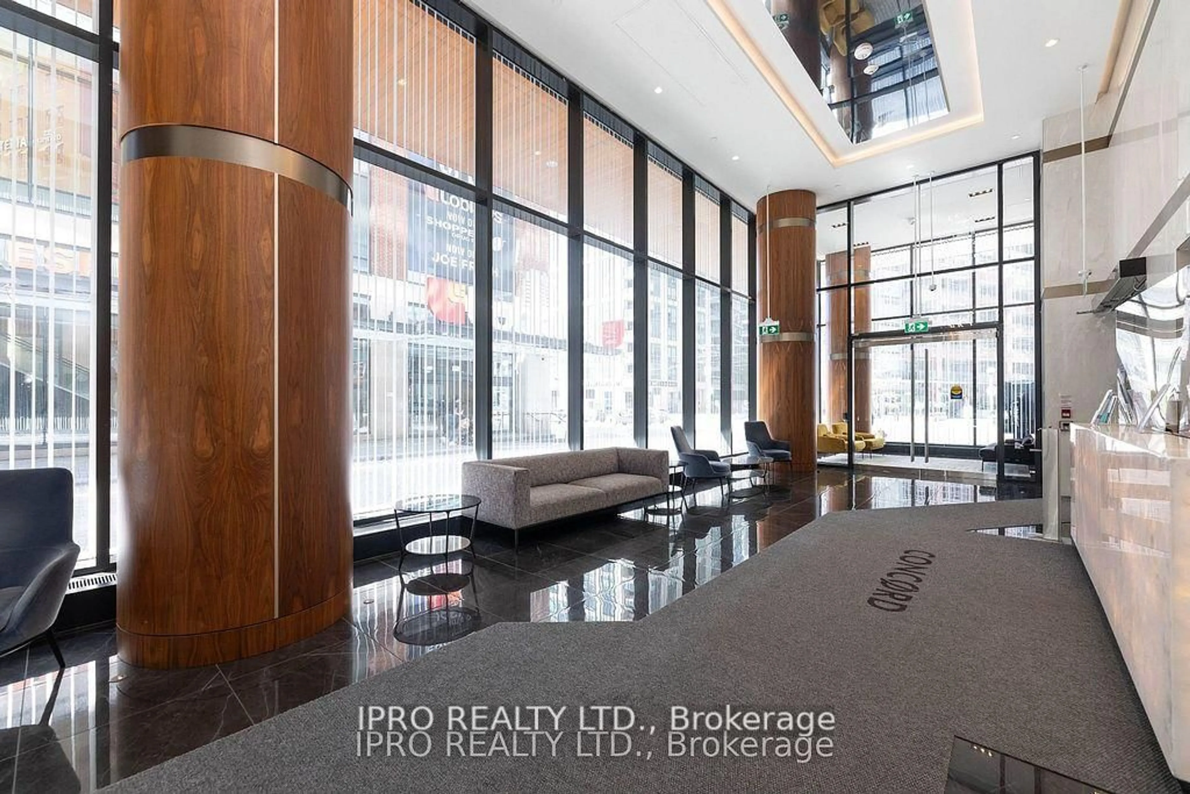 Unknown for 19 Bathurst St #2311, Toronto Ontario M5V 0N2