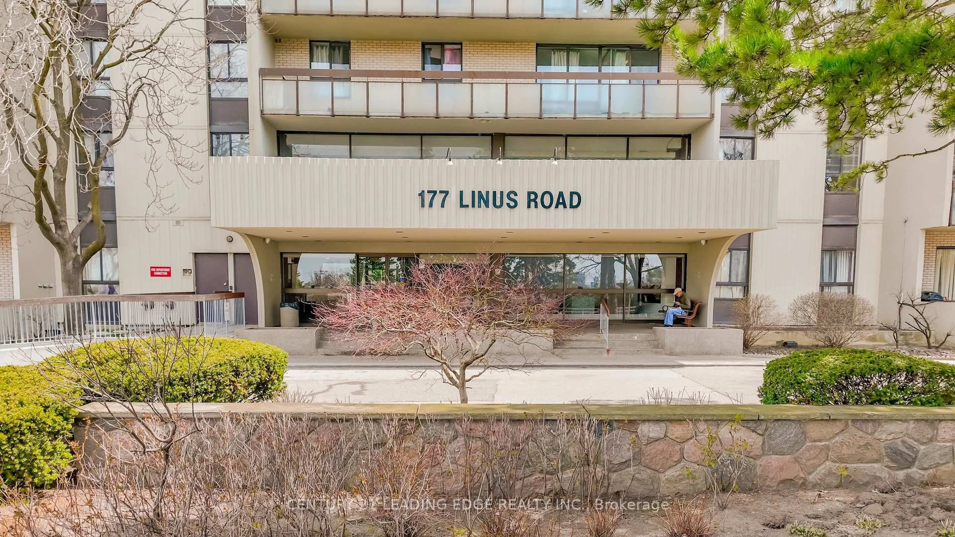Unknown for 177 Linus Rd #1406, Toronto Ontario M2J 4S5