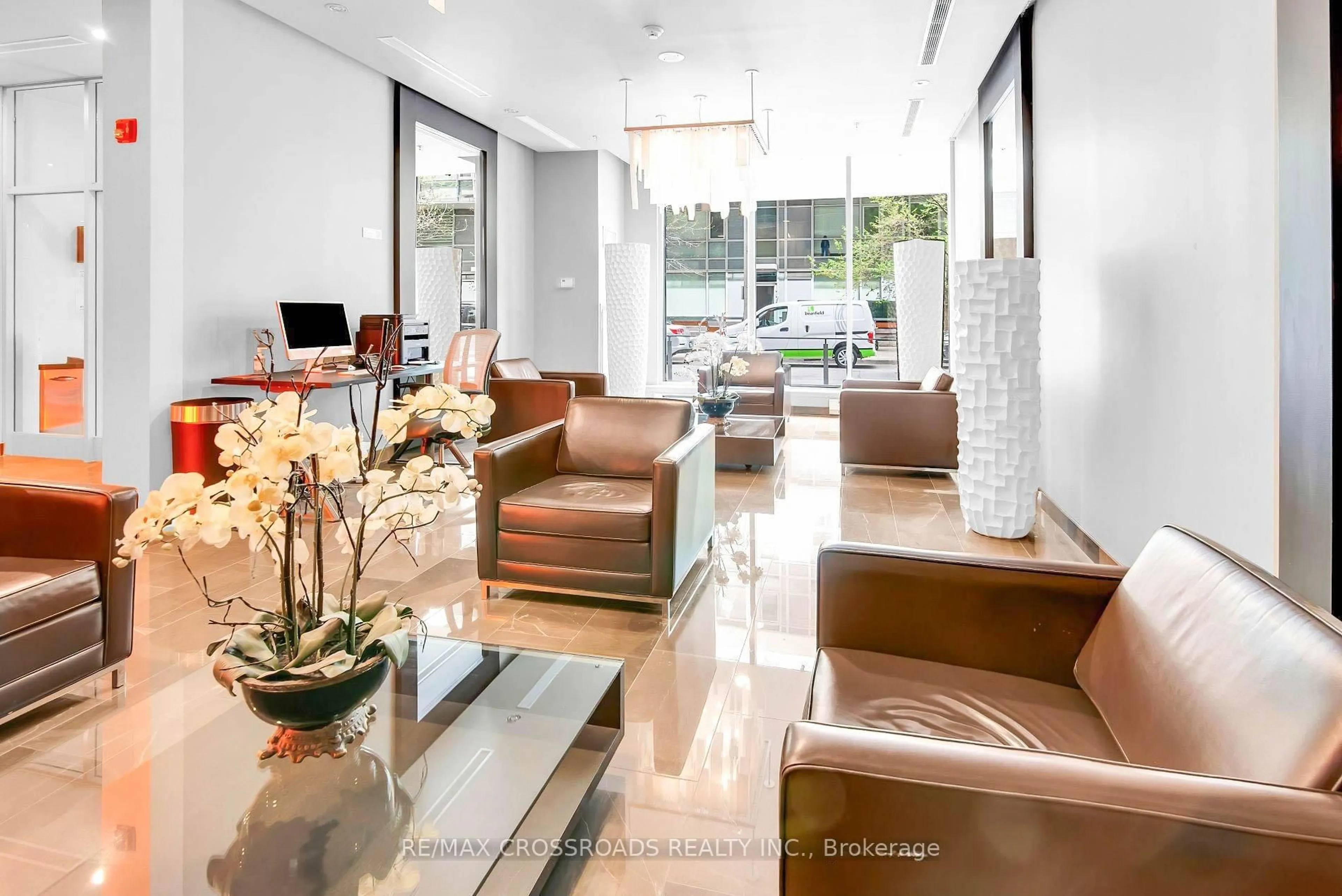 Lobby for 21 Nelson St #615, Toronto Ontario M5V 3H9