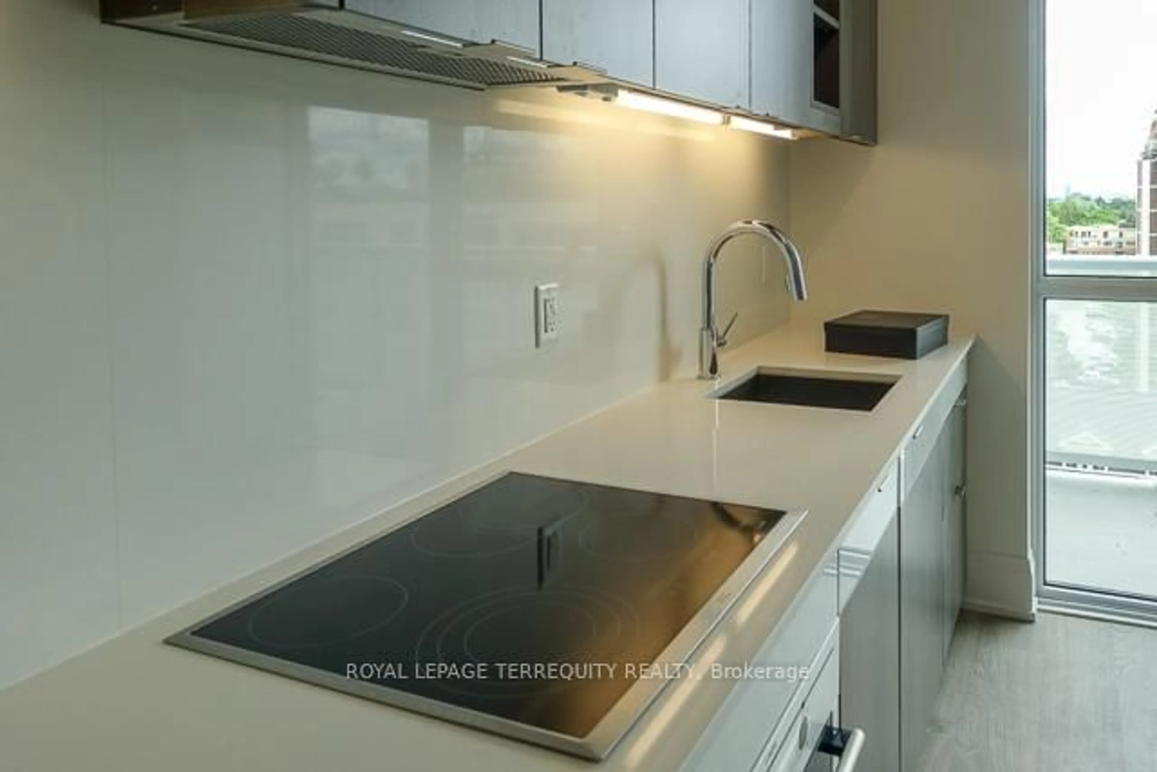 Standard kitchen, unknown for 101 Erskine Ave #1006, Toronto Ontario M4P 1Y5