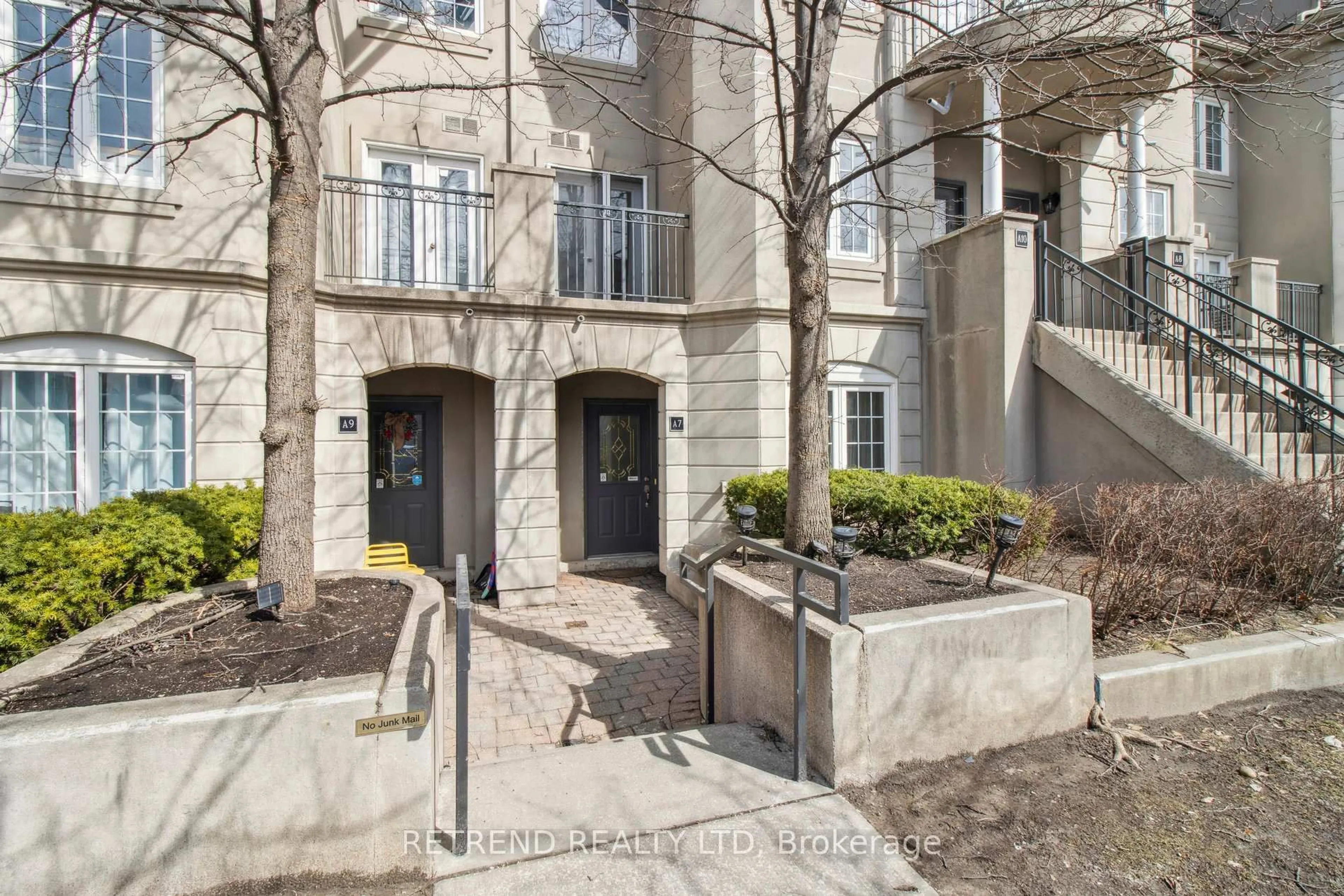 Unknown for 108 Finch Ave #A7, Toronto Ontario M2N 6W6