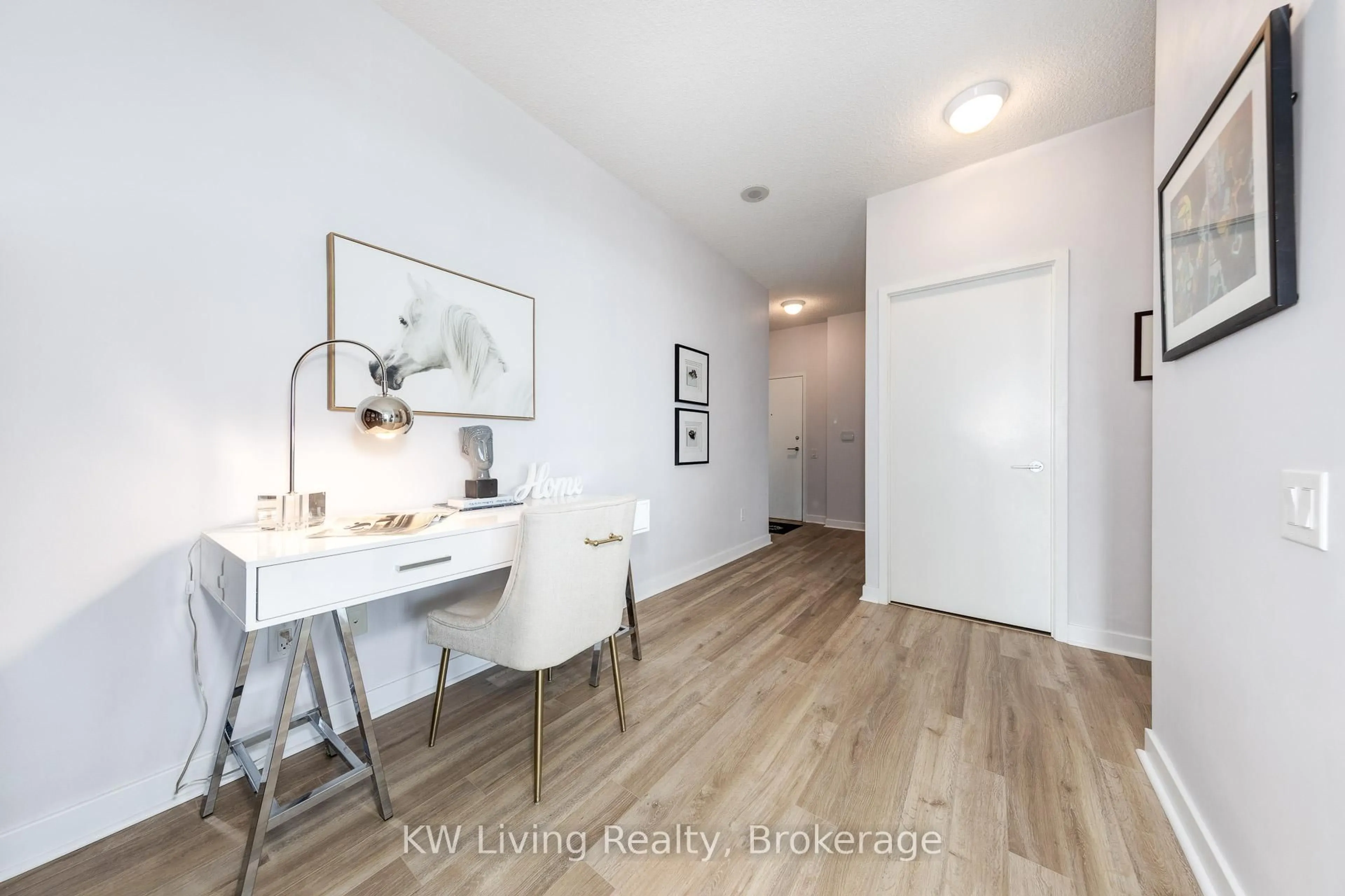A pic of a room for 33 Singer Crt #2702, Toronto Ontario M2K 0B4