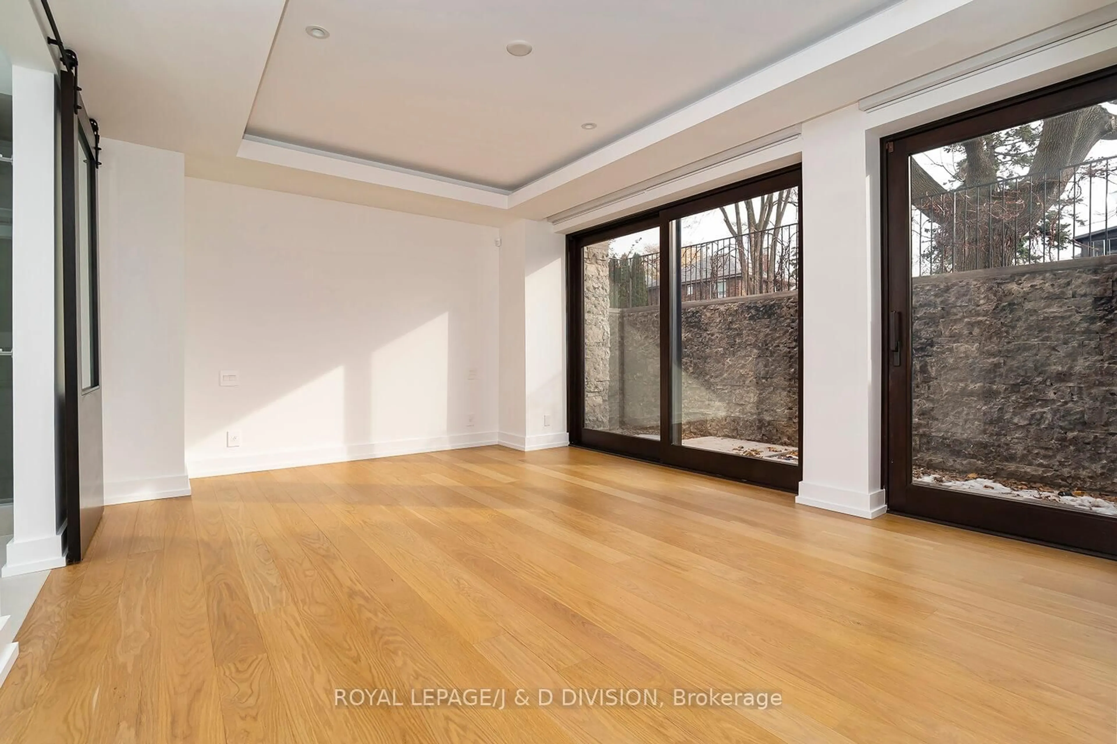 A pic of a room for 18 Humewood Gdns, Toronto Ontario M6C 1E8