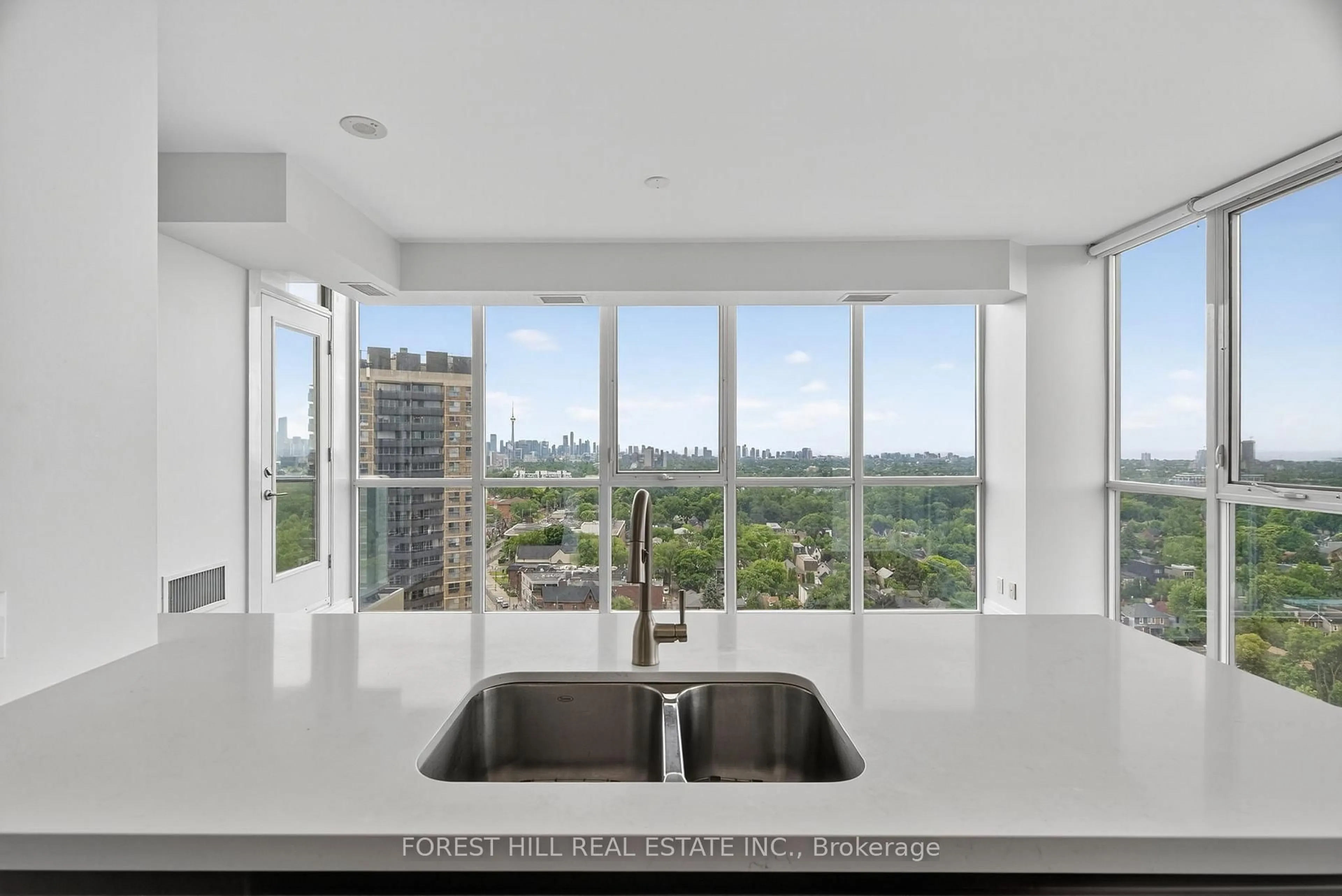Unknown for 530 St Clair Ave #1608, Toronto Ontario M6C 0A2