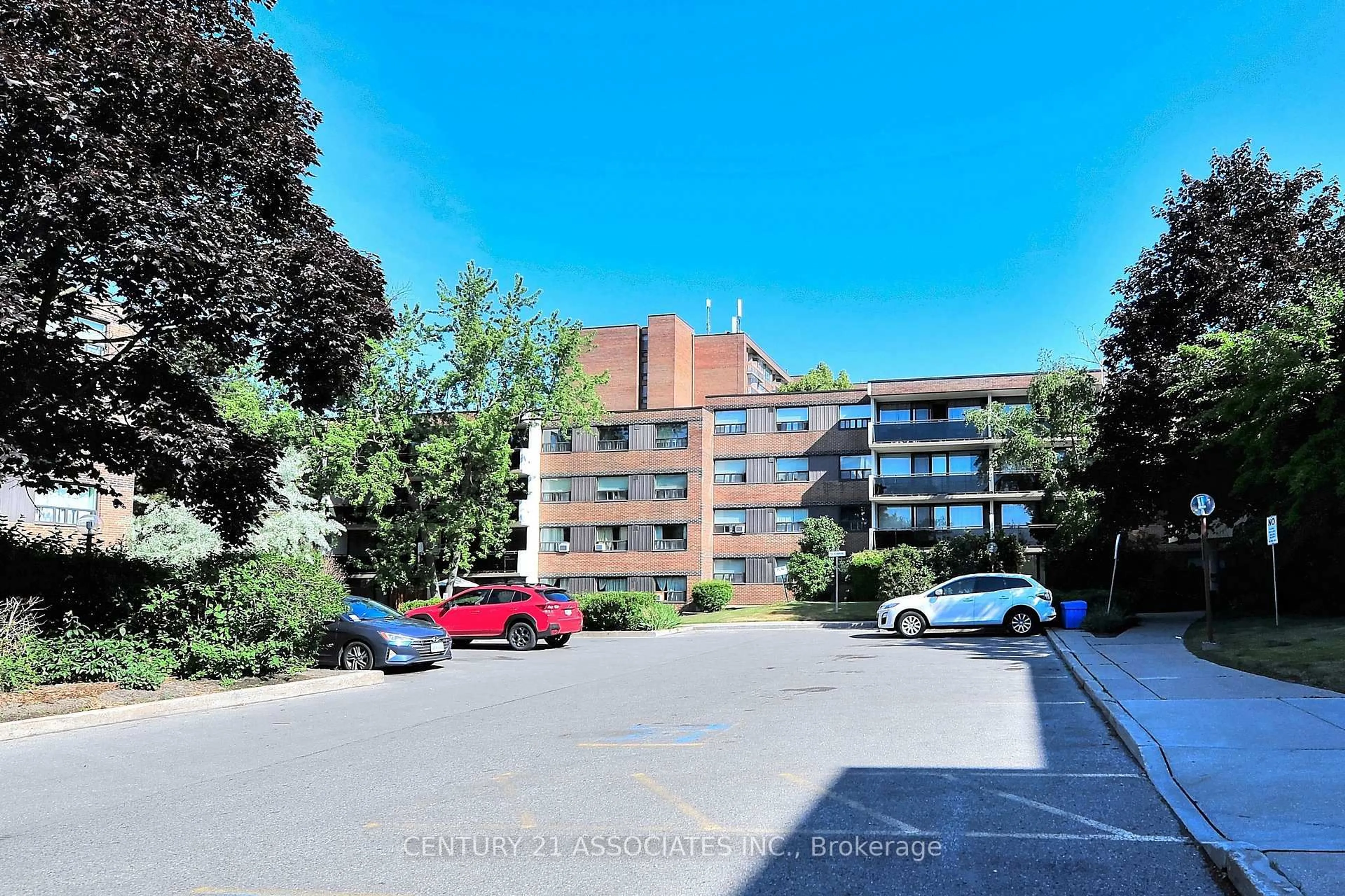Unknown for 10 Sunrise Ave #312, Toronto Ontario M4A 2R1