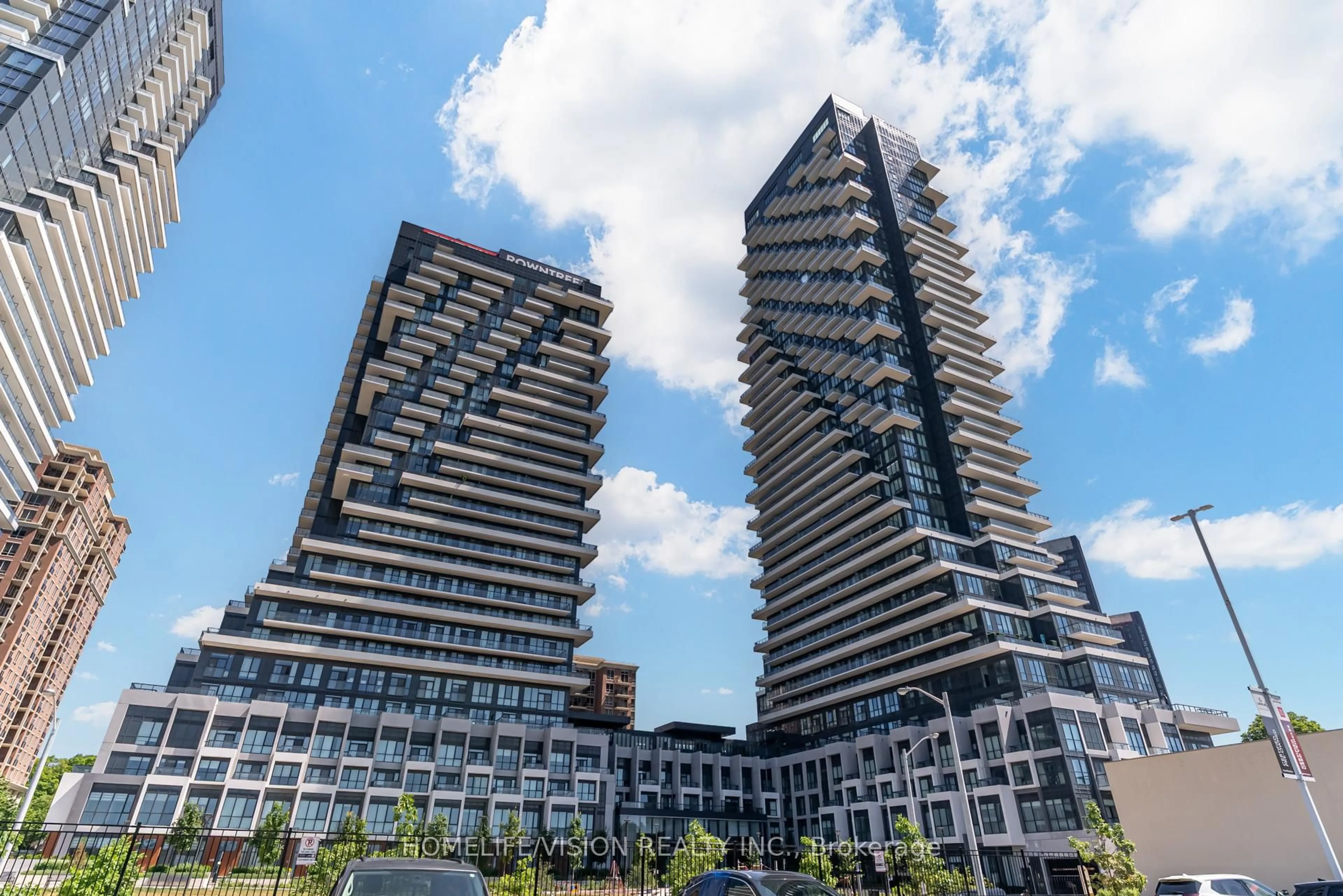 Unknown for 30 Inn On The Park Dr #1810, Toronto Ontario M3C 0P7