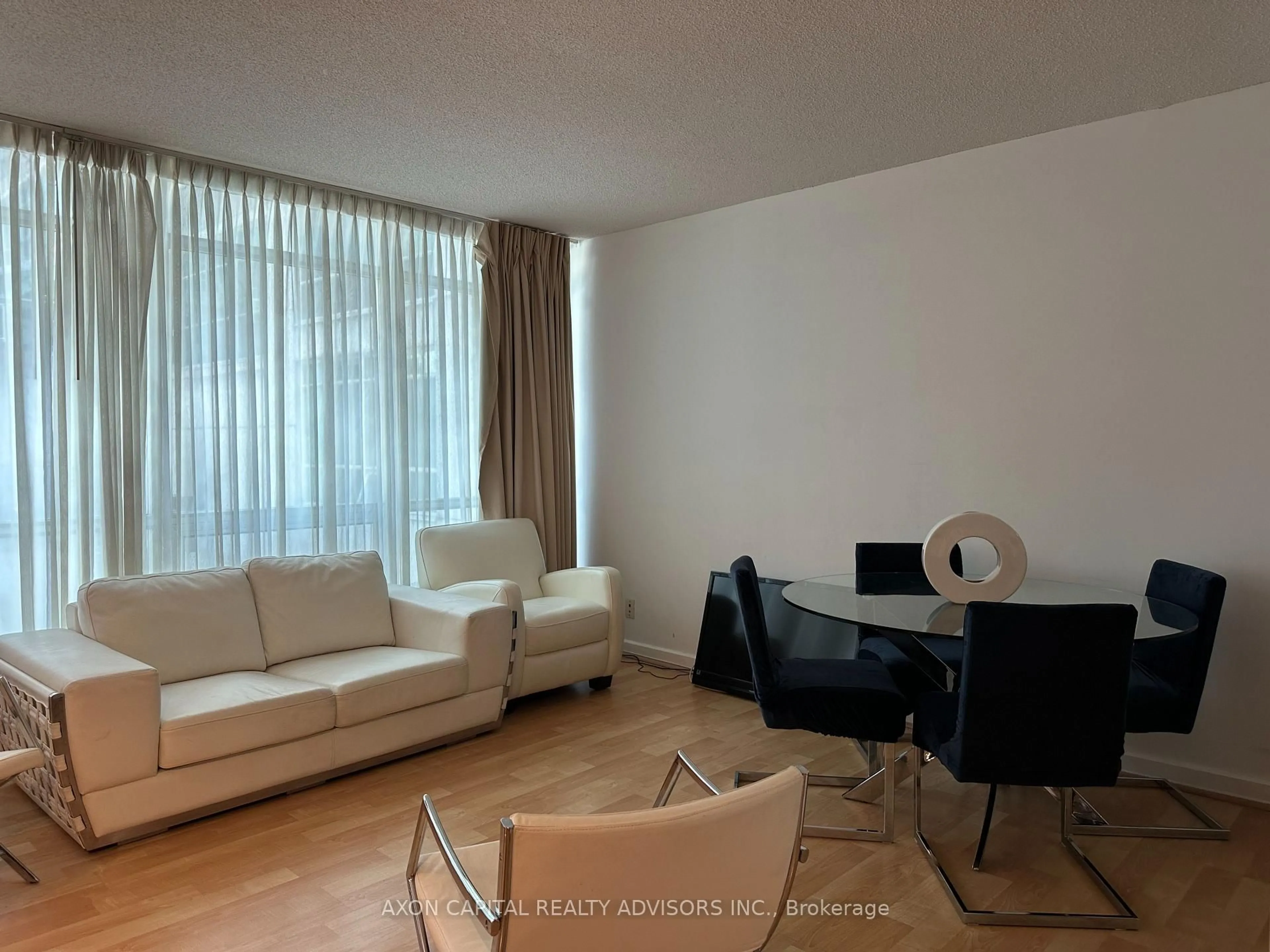 Living room with furniture, unknown for 350 Wellington St #M32, Toronto Ontario M5V 3W9